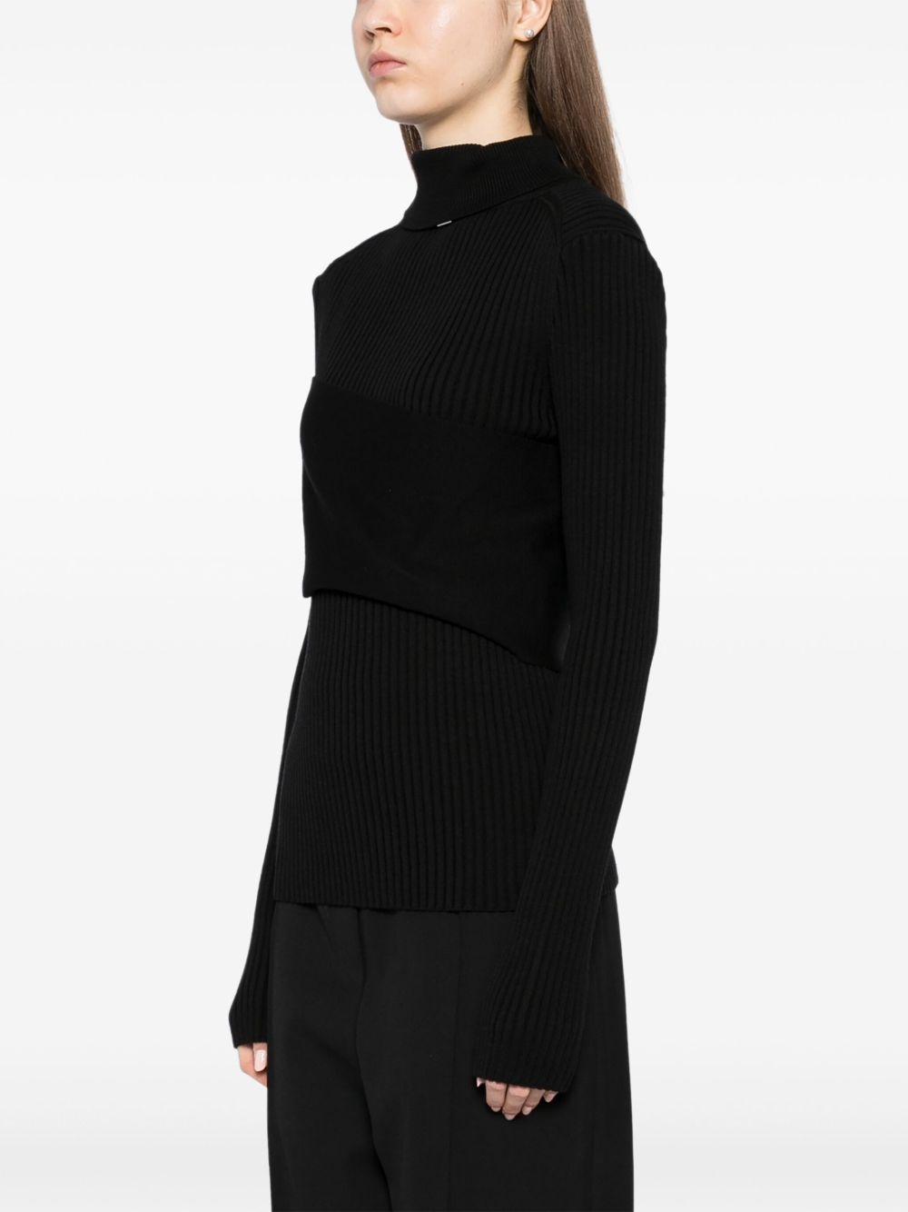 crossed jumper - 3