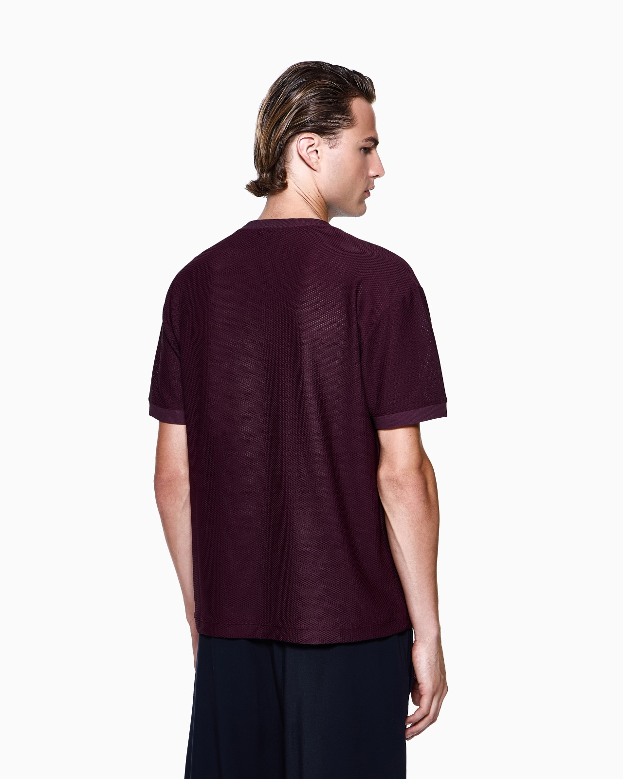 CREW-NECK T-SHIRT IN TECHNICAL WAFFLE FABRIC - 3