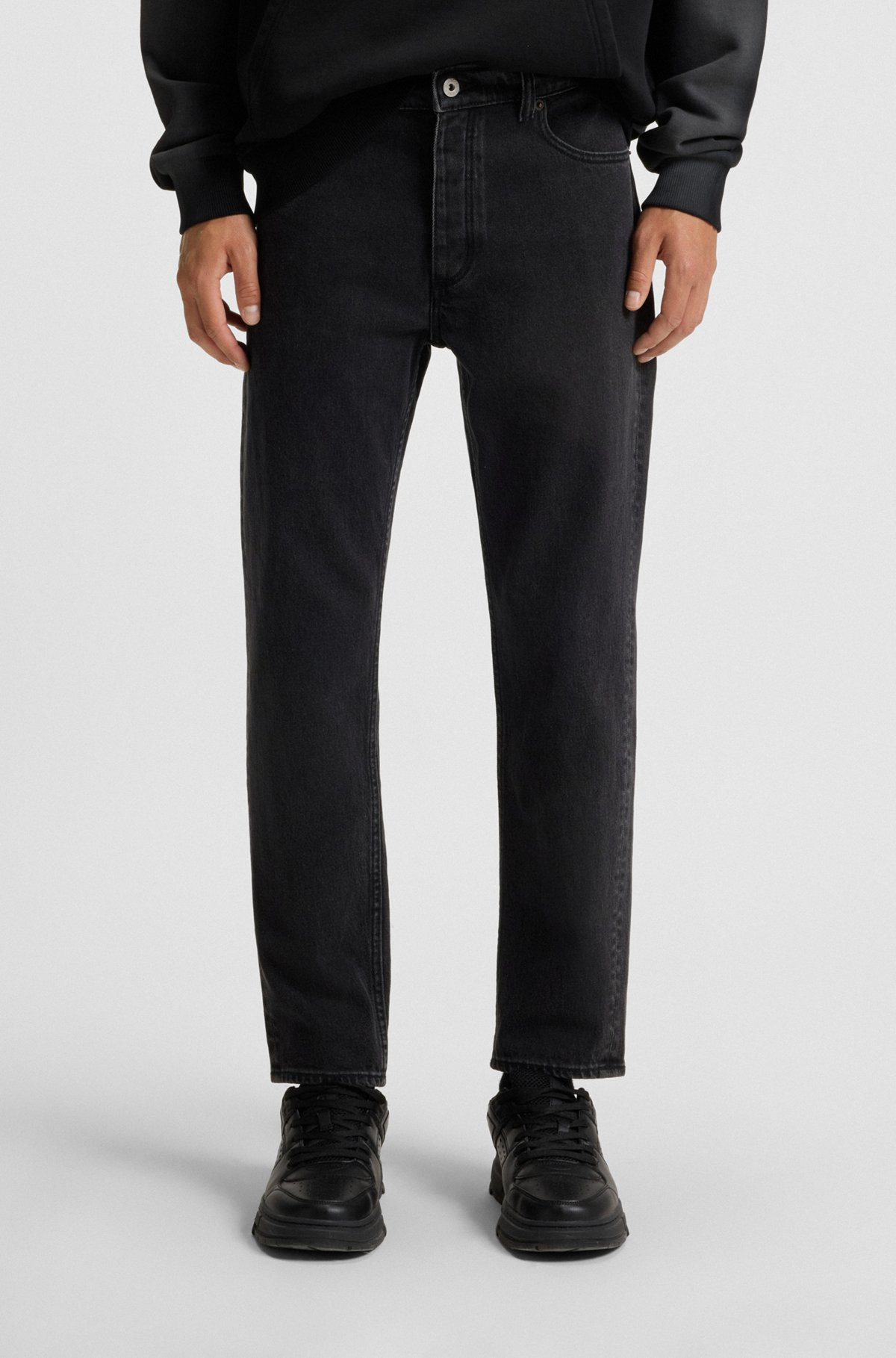 TAPERED-FIT JEANS IN GRAIN-EFFECT BLACK DENIM - 2