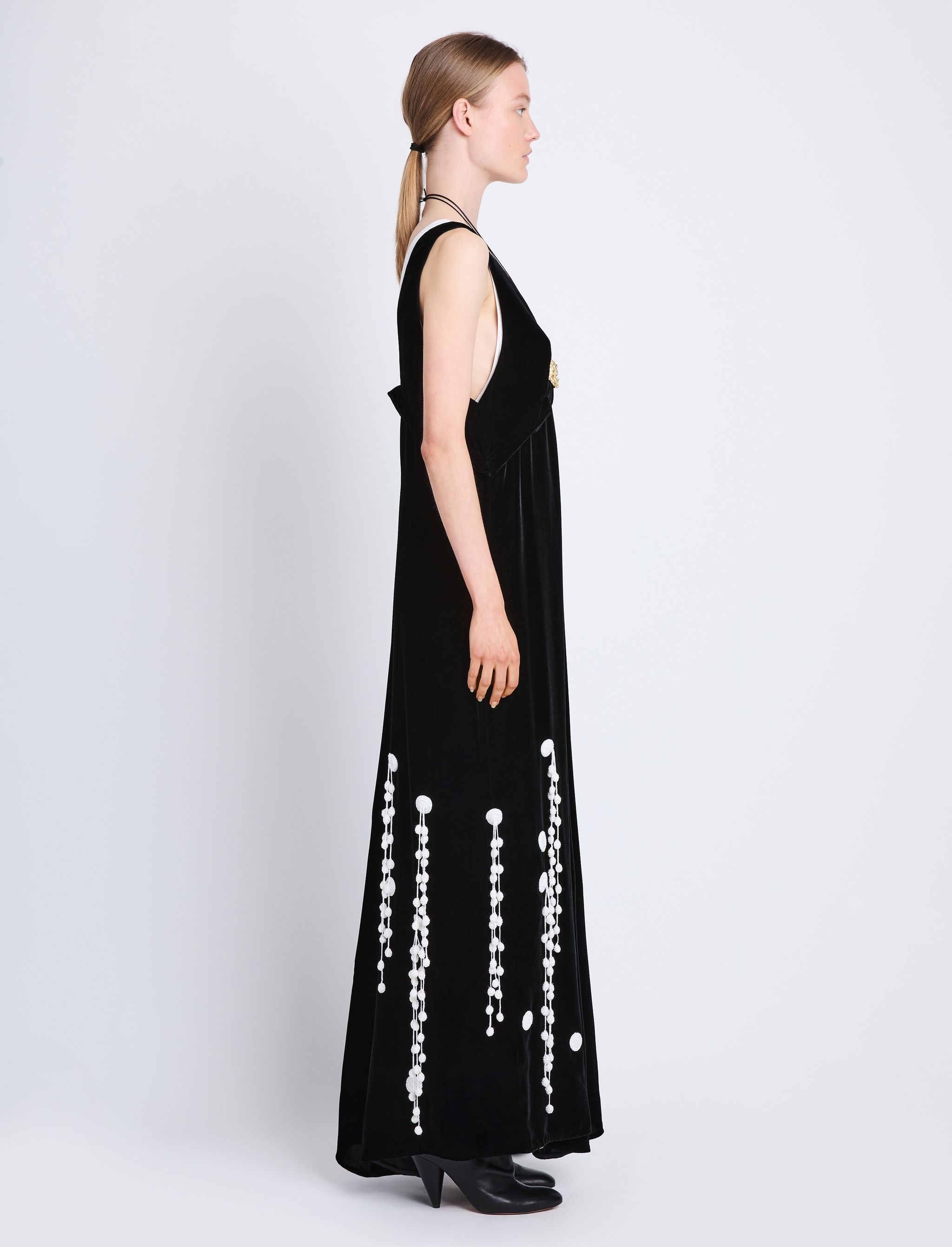 Embroidered Velvet Dress - 3