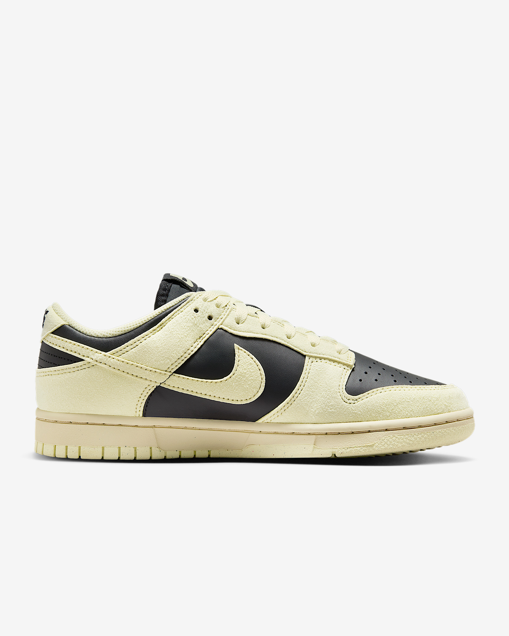 Nike Dunk Low Women's Shoes - 3