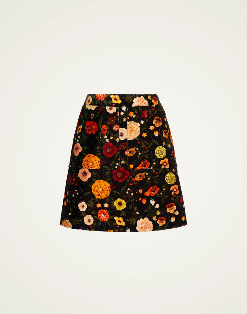 Short Skirt 1