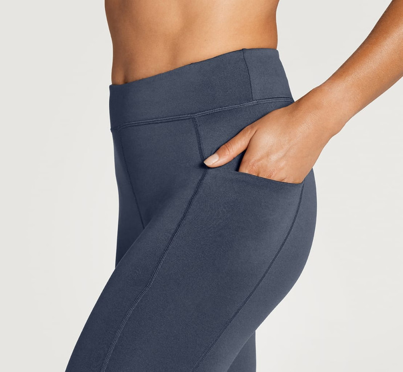 Women's Performance Tight 3