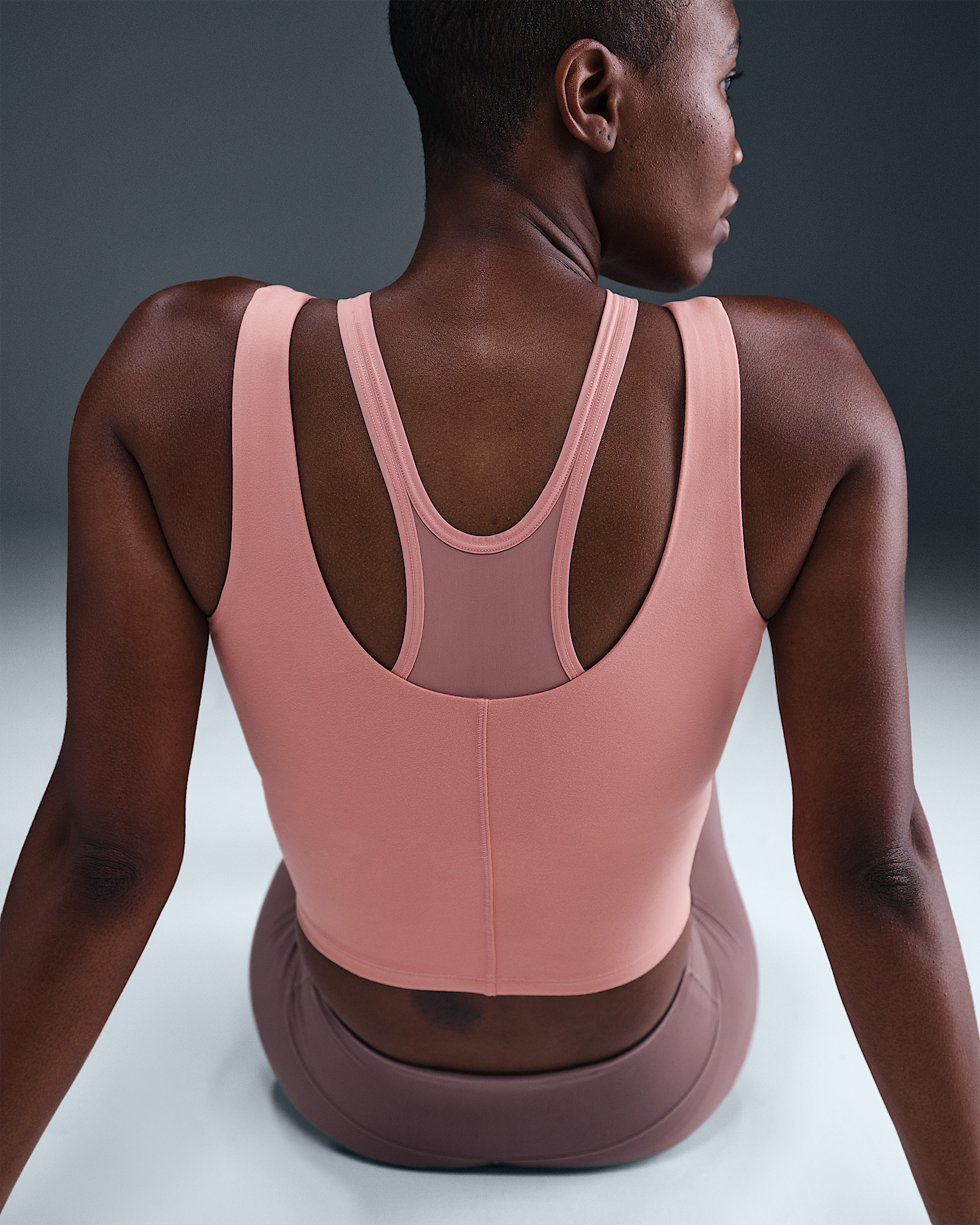 Nike One Fitted Women's Dri-FIT Cropped Tank Top - 2