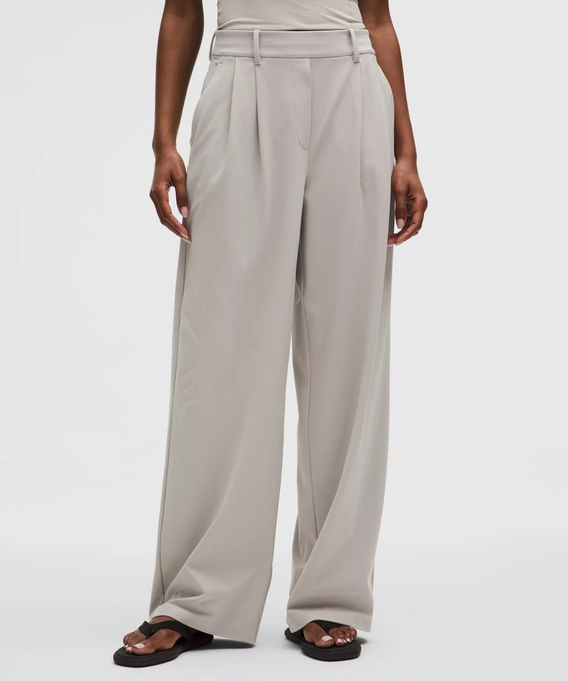 lululemon Daydrift High-Rise Wide-Leg Trouser *Tall outlook