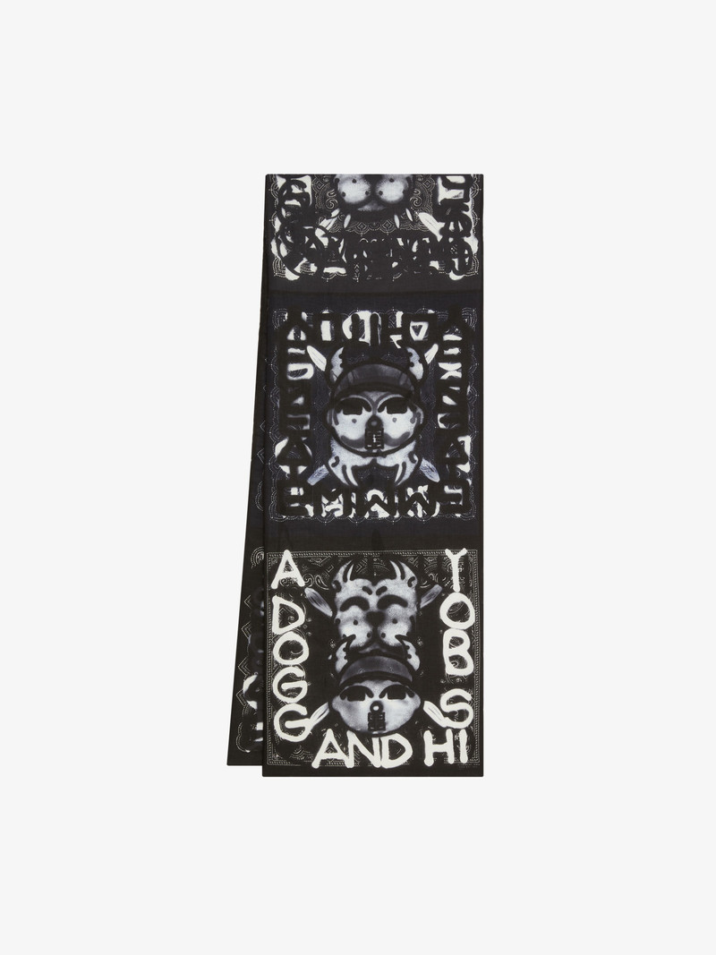 Givenchy SCARF WITH TAG EFFECT AND BANDANA PADDED PRINTS outlook