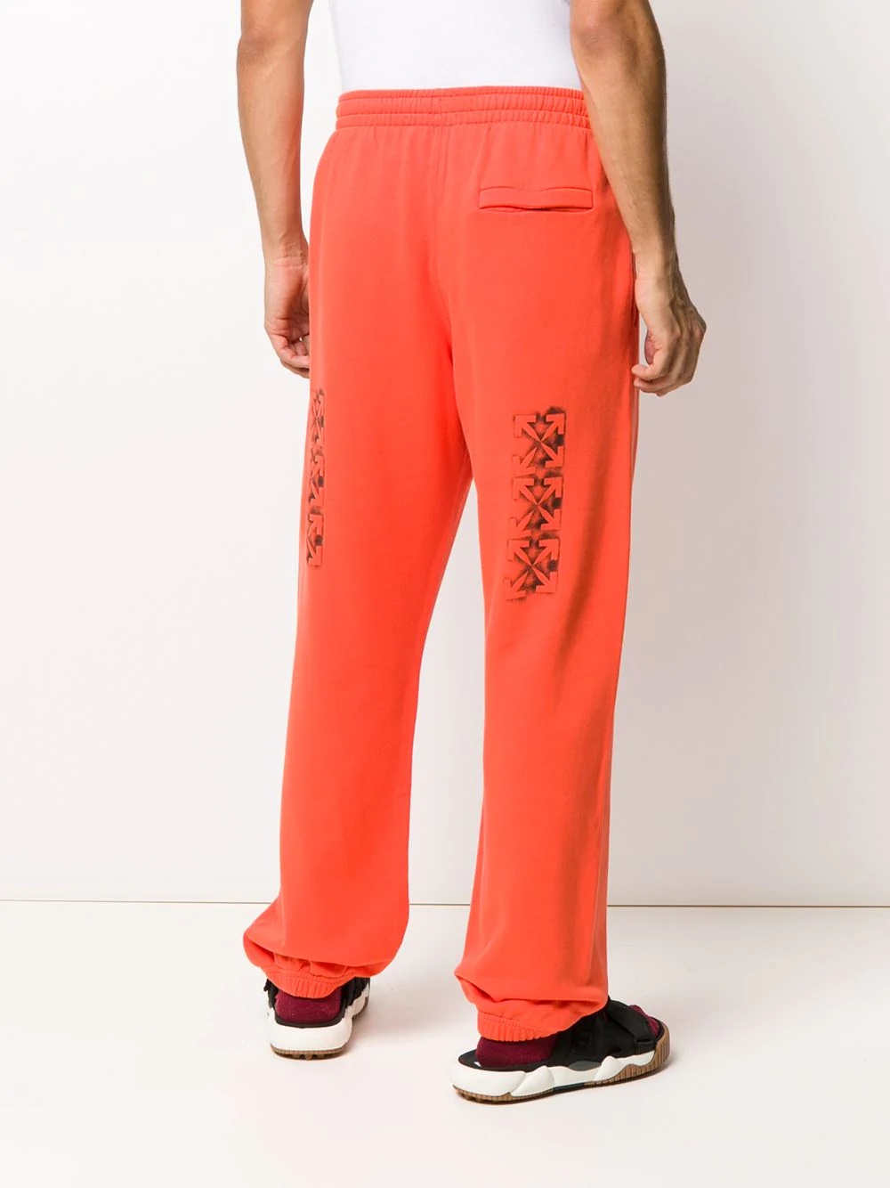 Stencil Arrow print track pants - 4