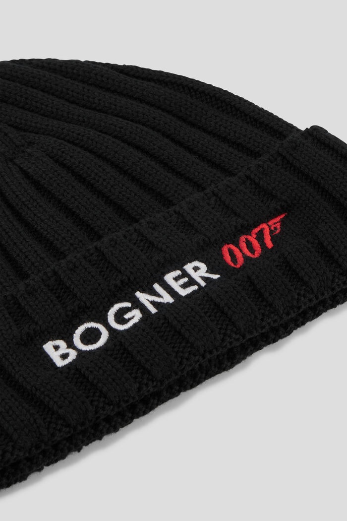 Bosco Knitted hat in Black - 2