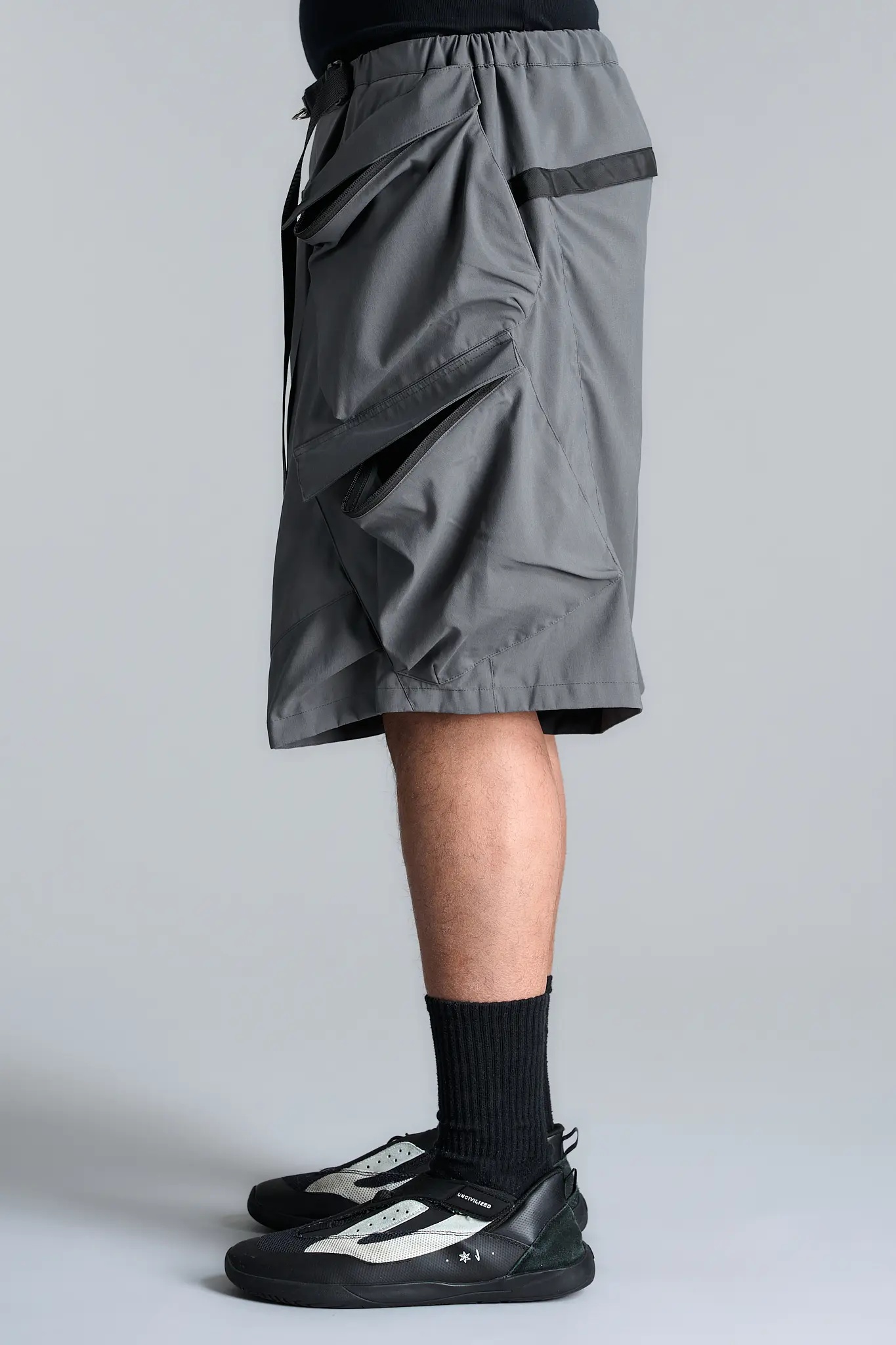 SP56A-M Nylon Stretch Double Cargo Short Pant Gray - 10