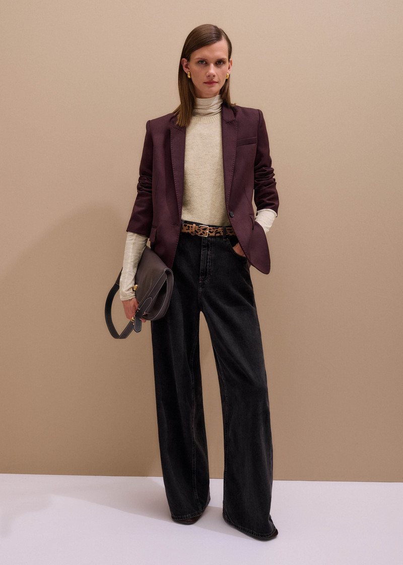 Sharp Shoulder Blazer 3