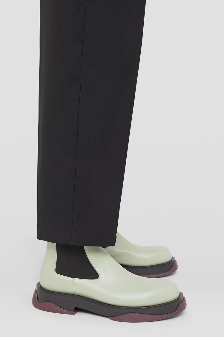 Chelsea Boots - 7