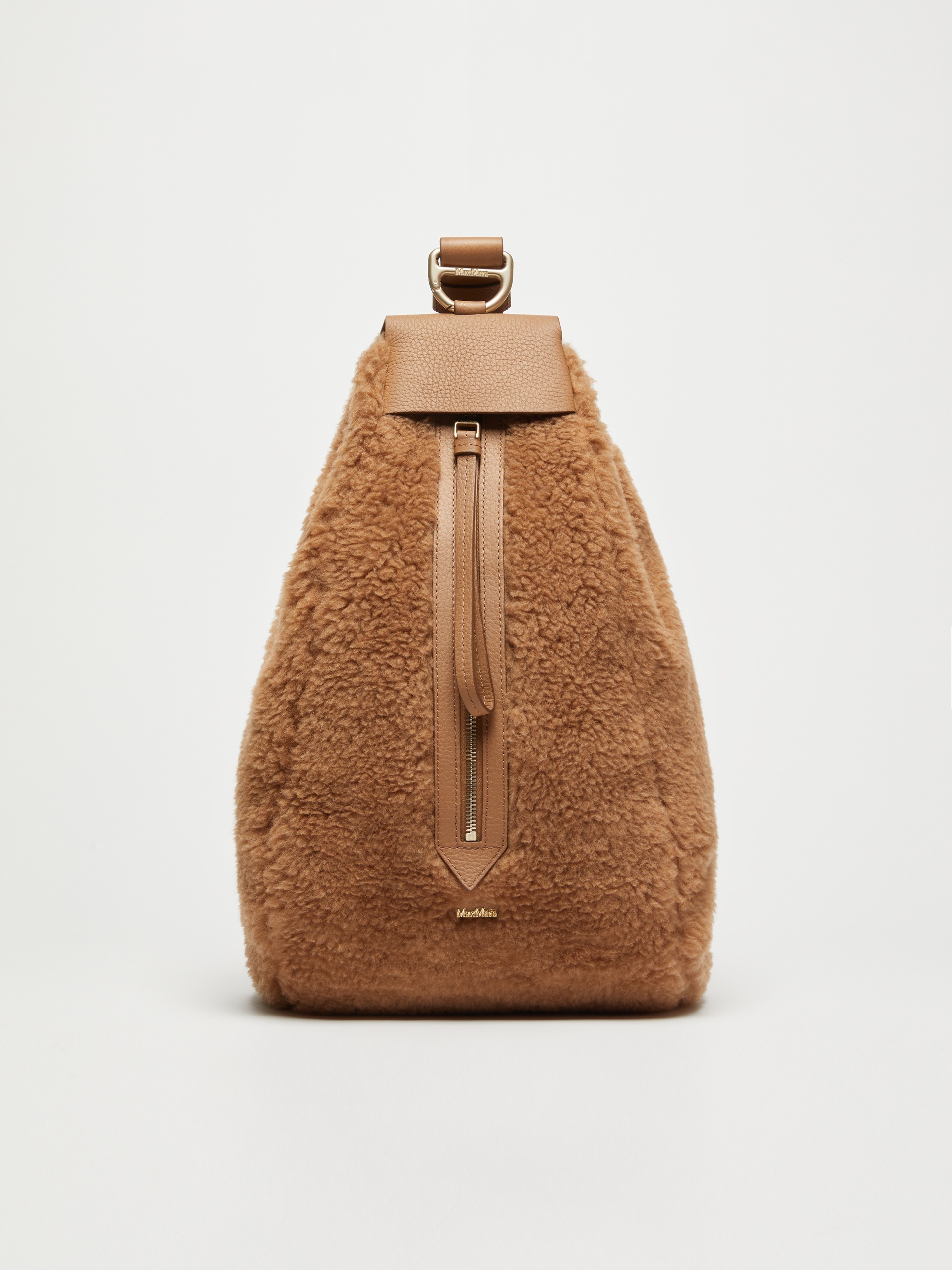 STREET6 Teddy fabric backpack 1