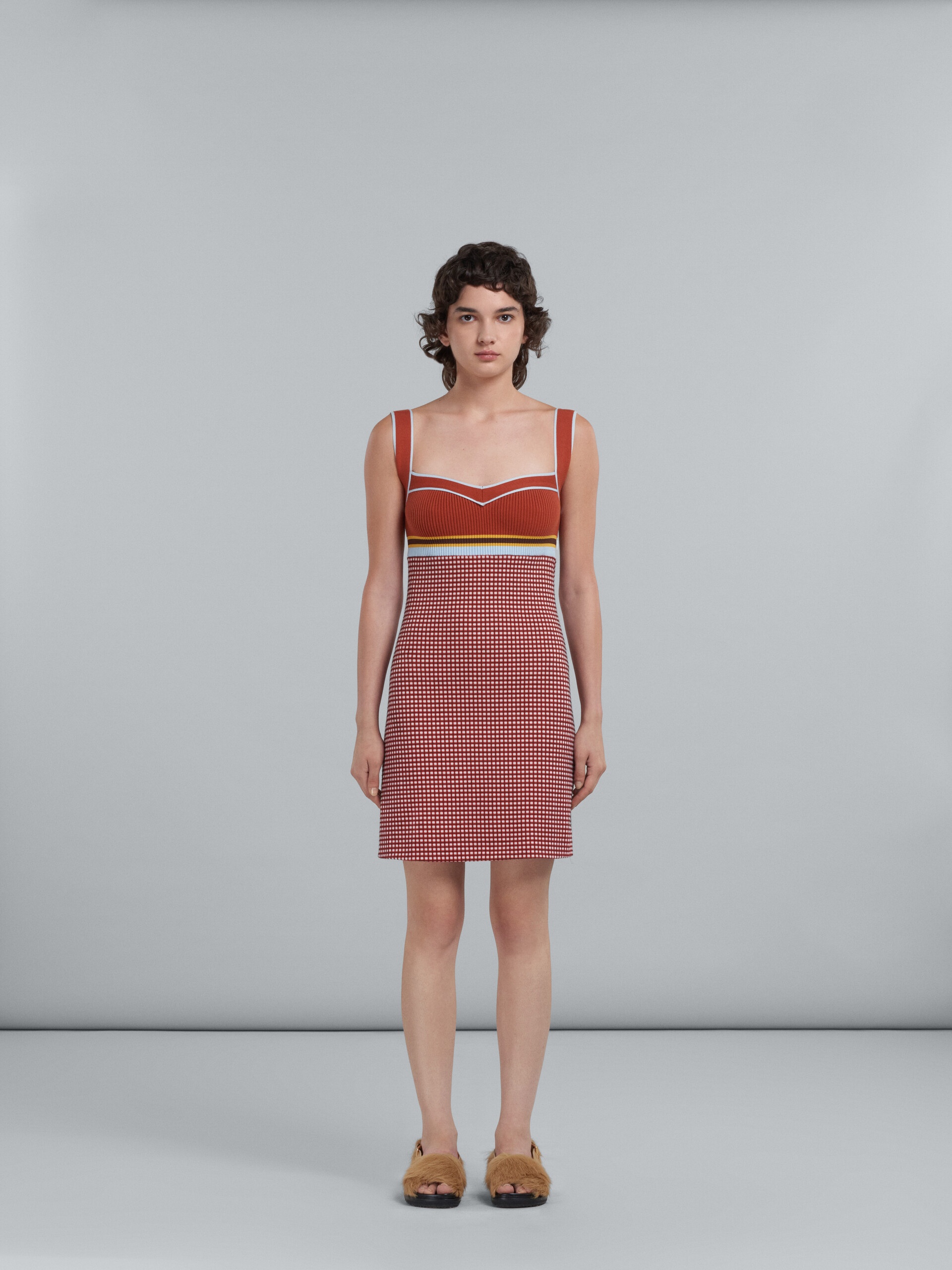 SHEATH DRESS IN ORANGE JACQUARD FABRIC - 2