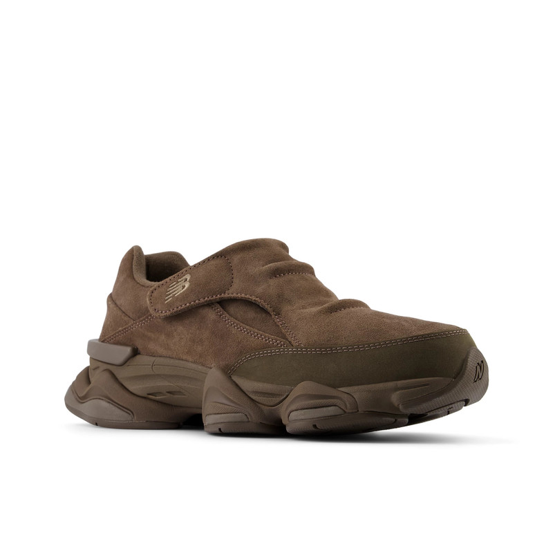 New Balance 8040 outlook