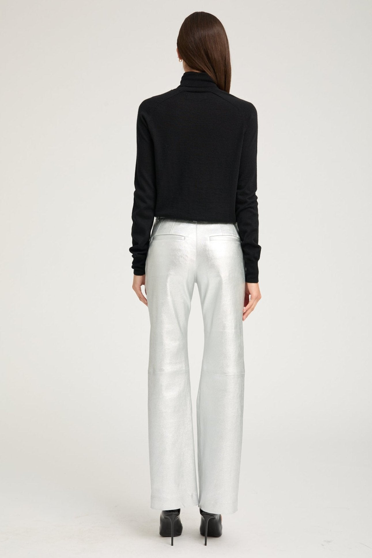 BLACK CASHMERE TURTLENECK SWEATER - 3