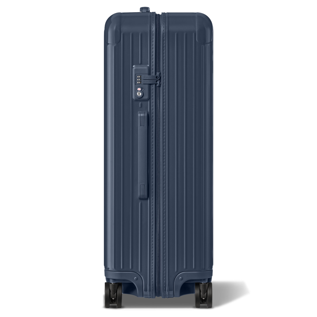 Essential Check-In L - 3