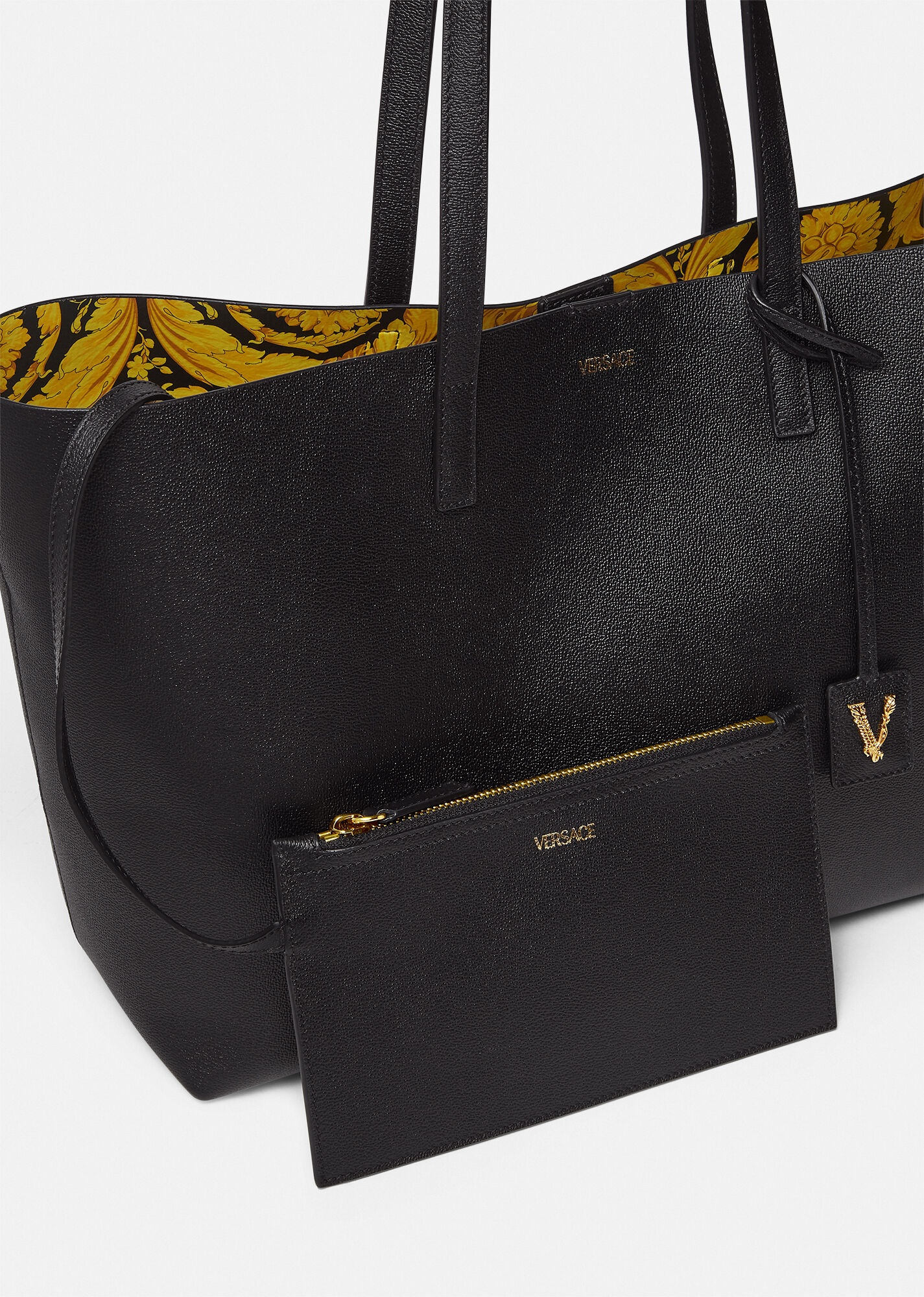 Virtus tote bag hotsell