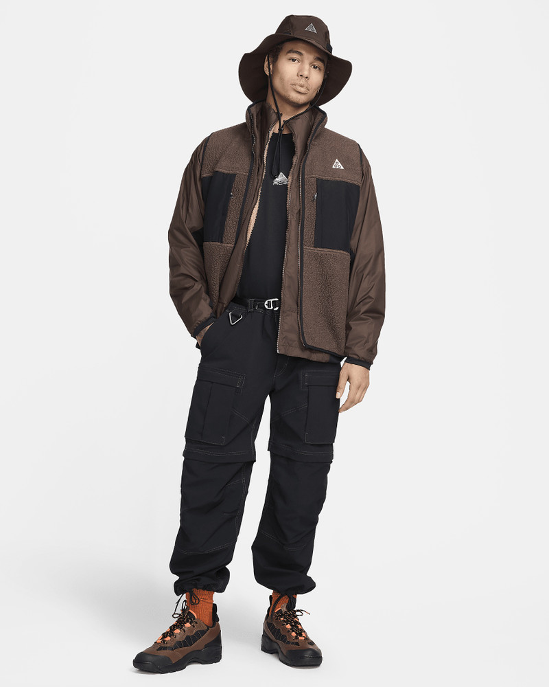 Nike ACG "Arctic Wolf" Men's Vest 8