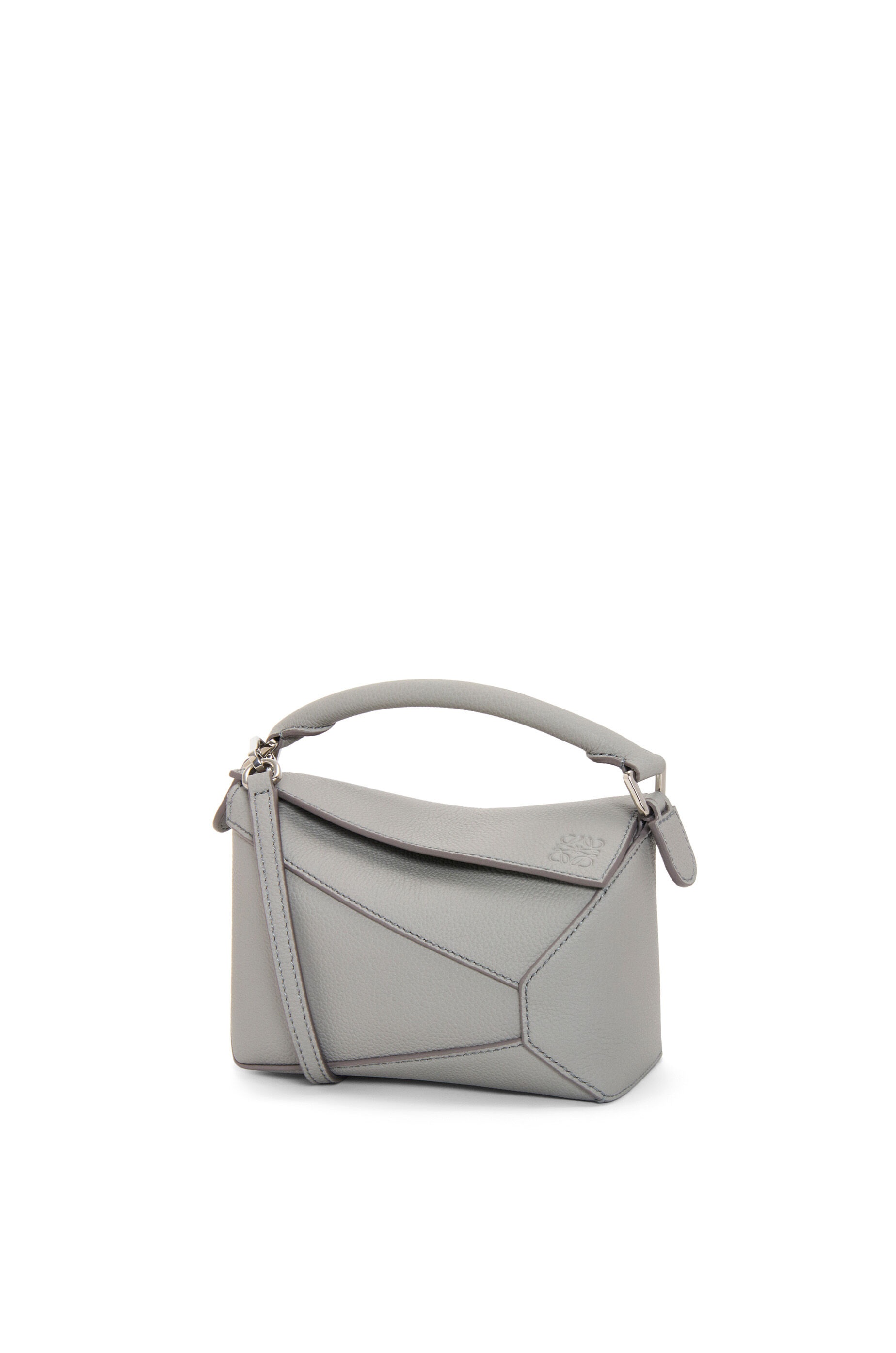 ハンドバッグ Loewe Puzzle Edge Mini Handbag In Grainy Leather Mini Puzzle Edge bag in soft grained calfskin Grey - LOEWE