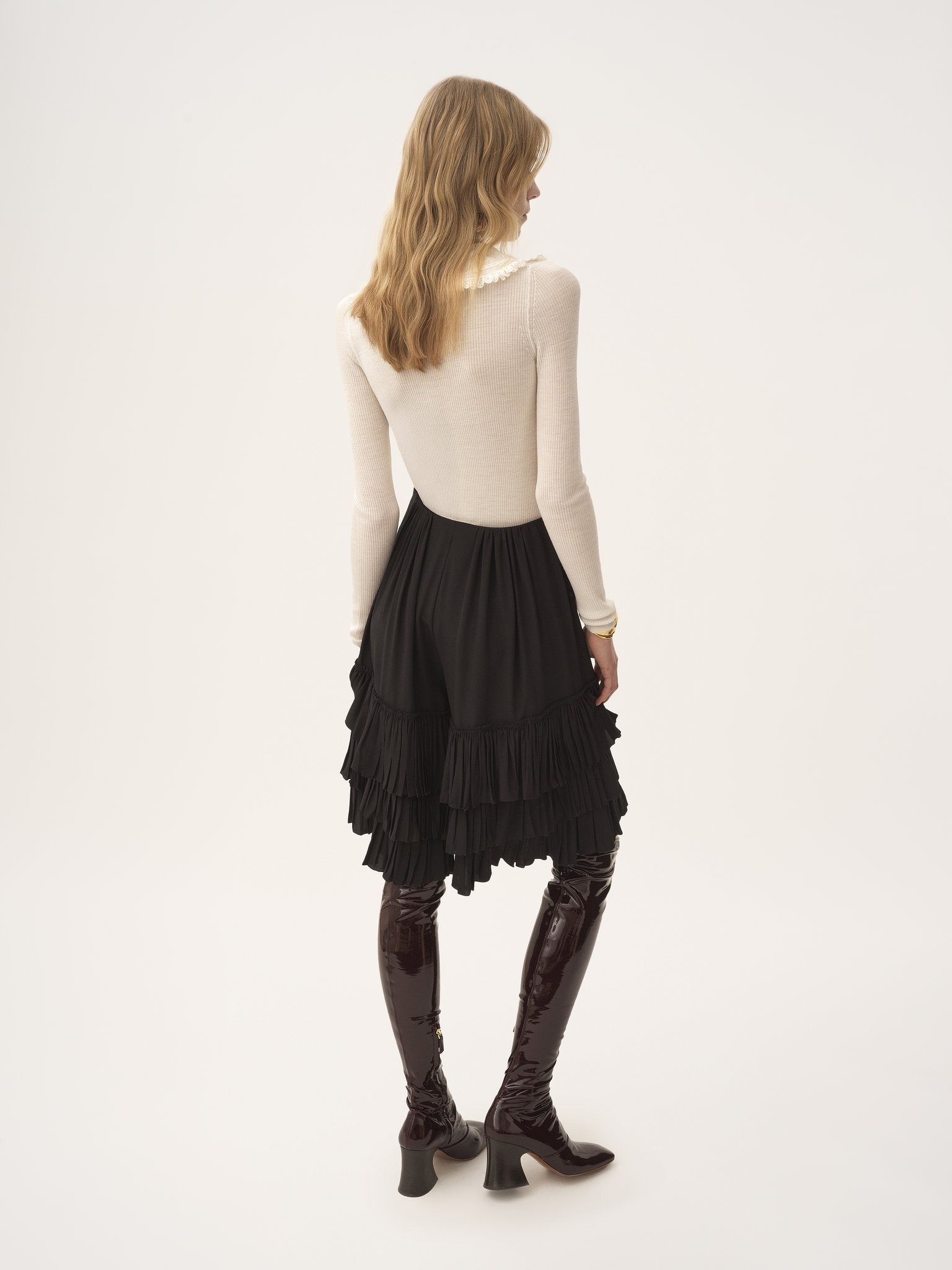 RUFFLED TIERED SHORTS IN CRÊPE DE CHINE - 5
