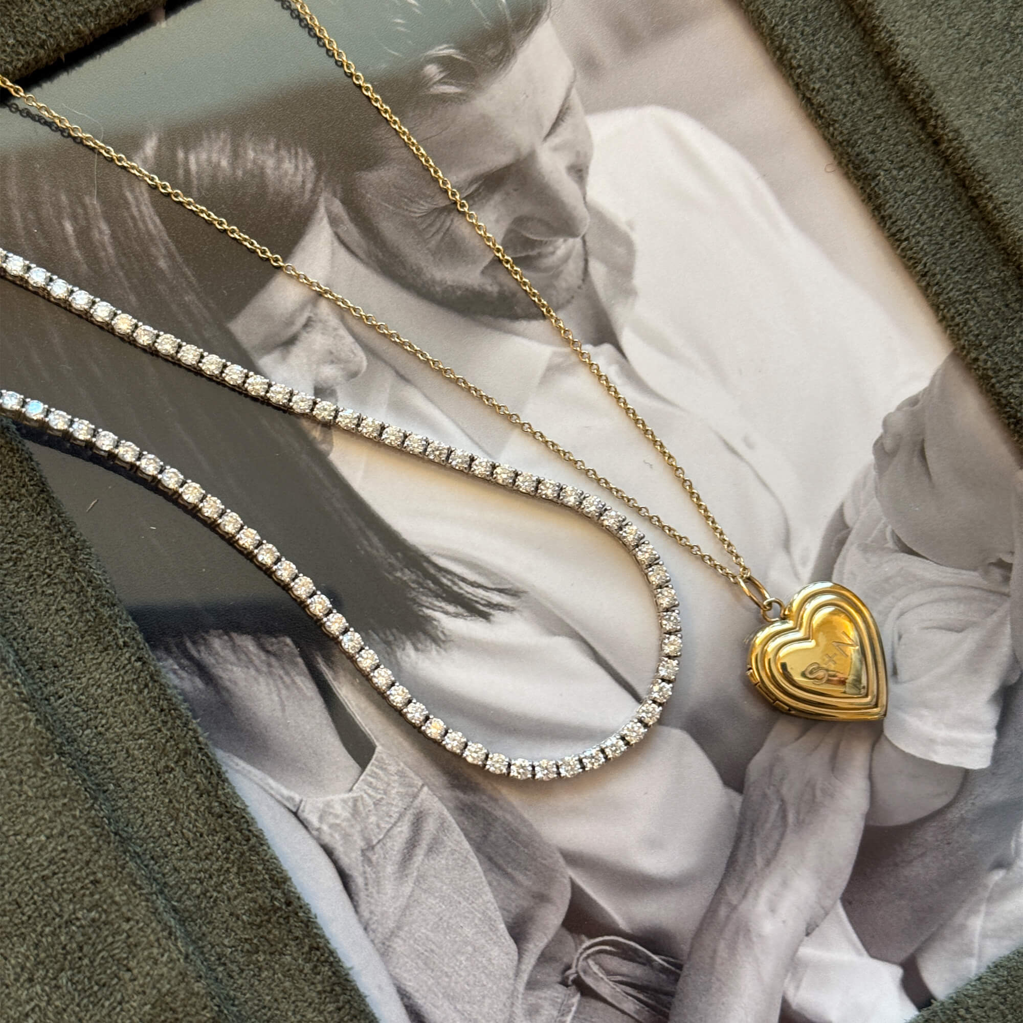 Unflippable Tennis Necklace in White Gold - 23