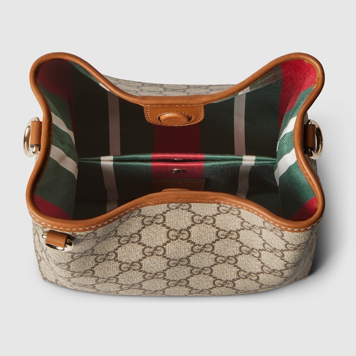 GUCCI＊GG Emblem mini bucket bag ミニバケットバッグ＊送料込 GUCCI GG Emblem mini bucket bag | REVERSIBLE