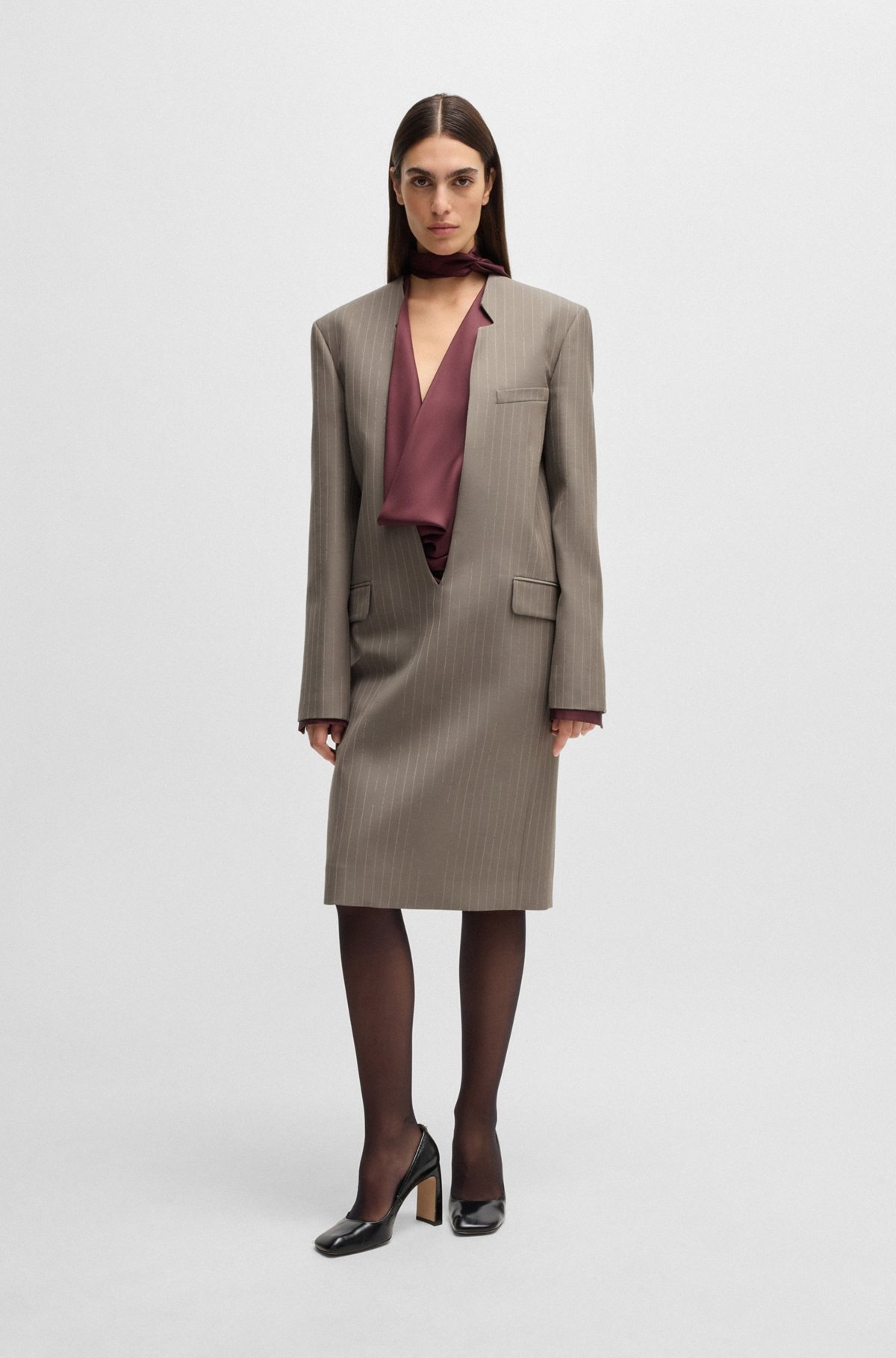 V-FRONT DRESS IN PINSTRIPE VIRGIN WOOL - 3
