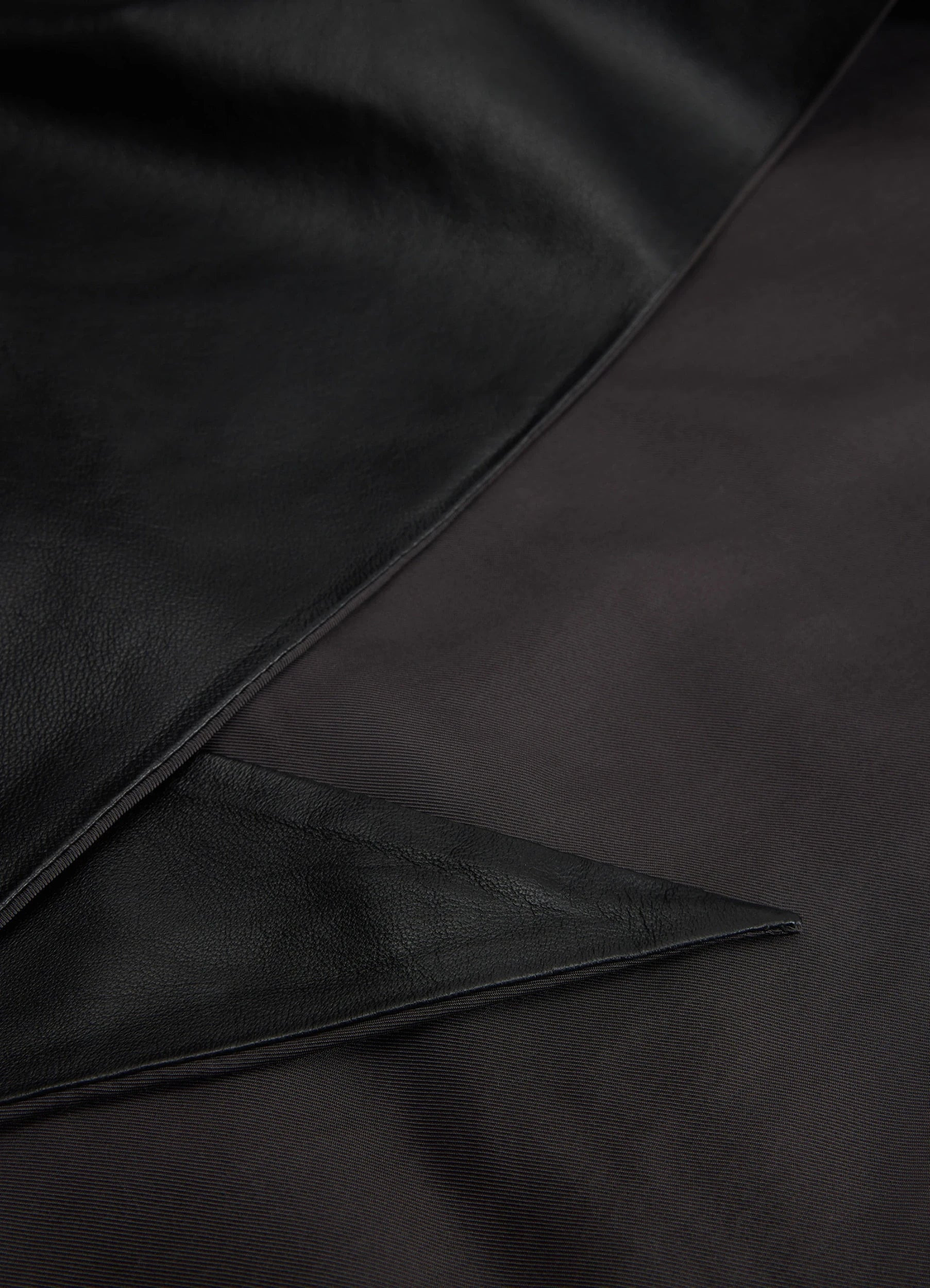 LEATHER TRIANGLE SCARF - 4