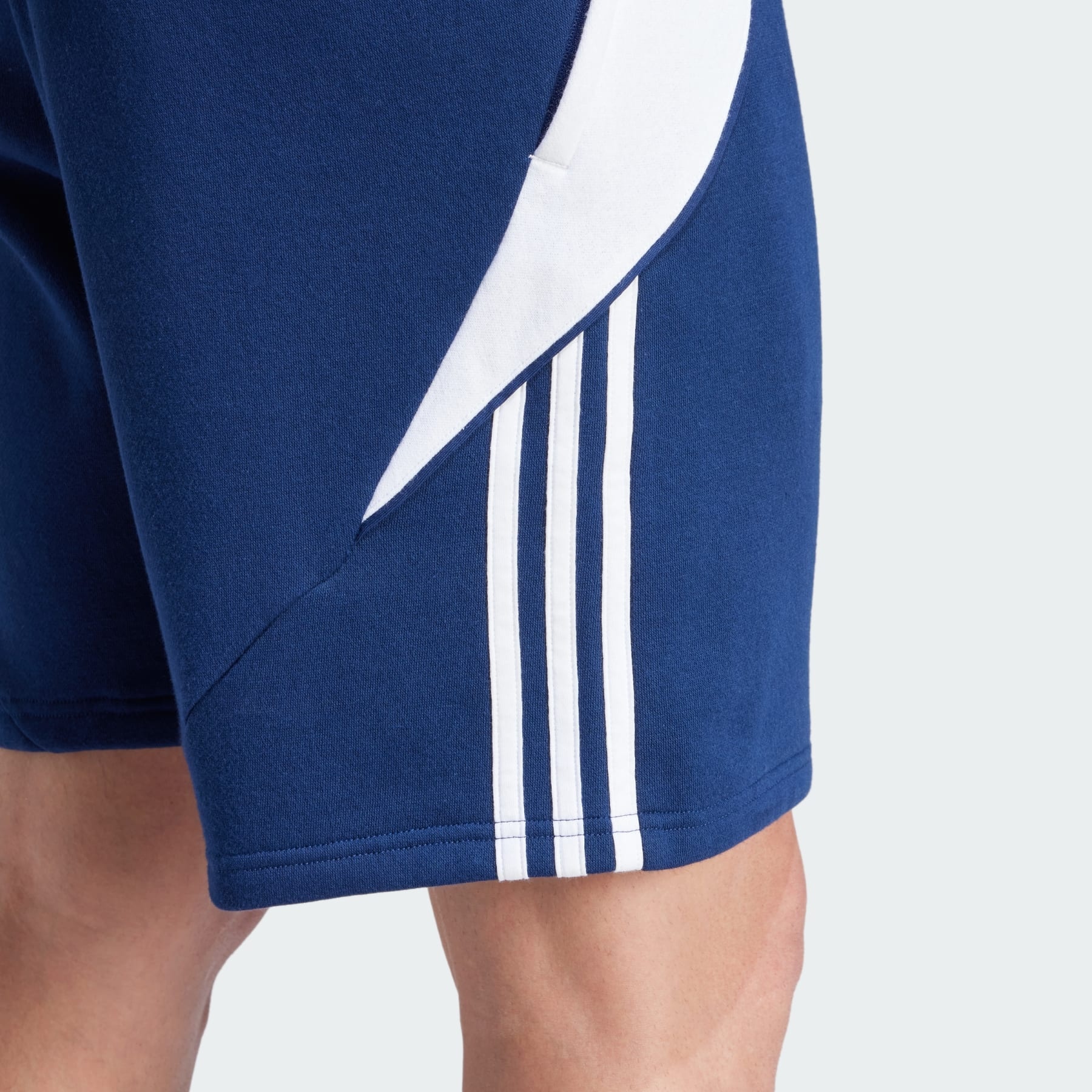 Tiro 24 Sweat Shorts - 7