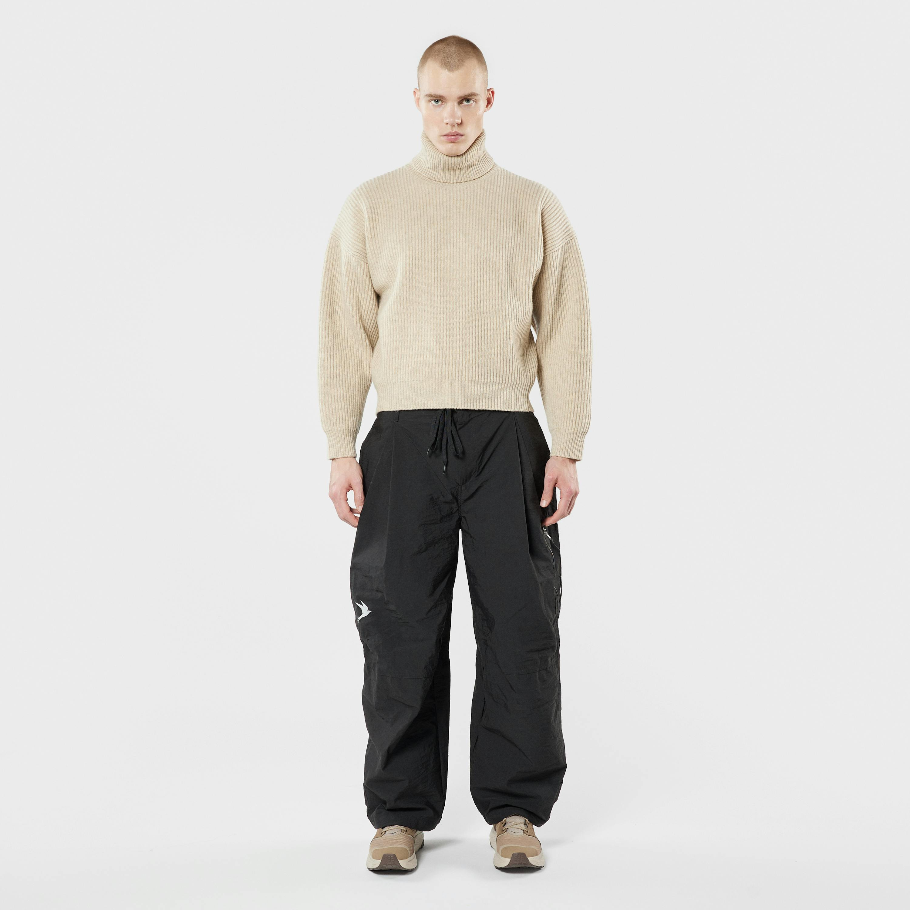 Vonarstræti Wool Sweater (Unisex) - 3