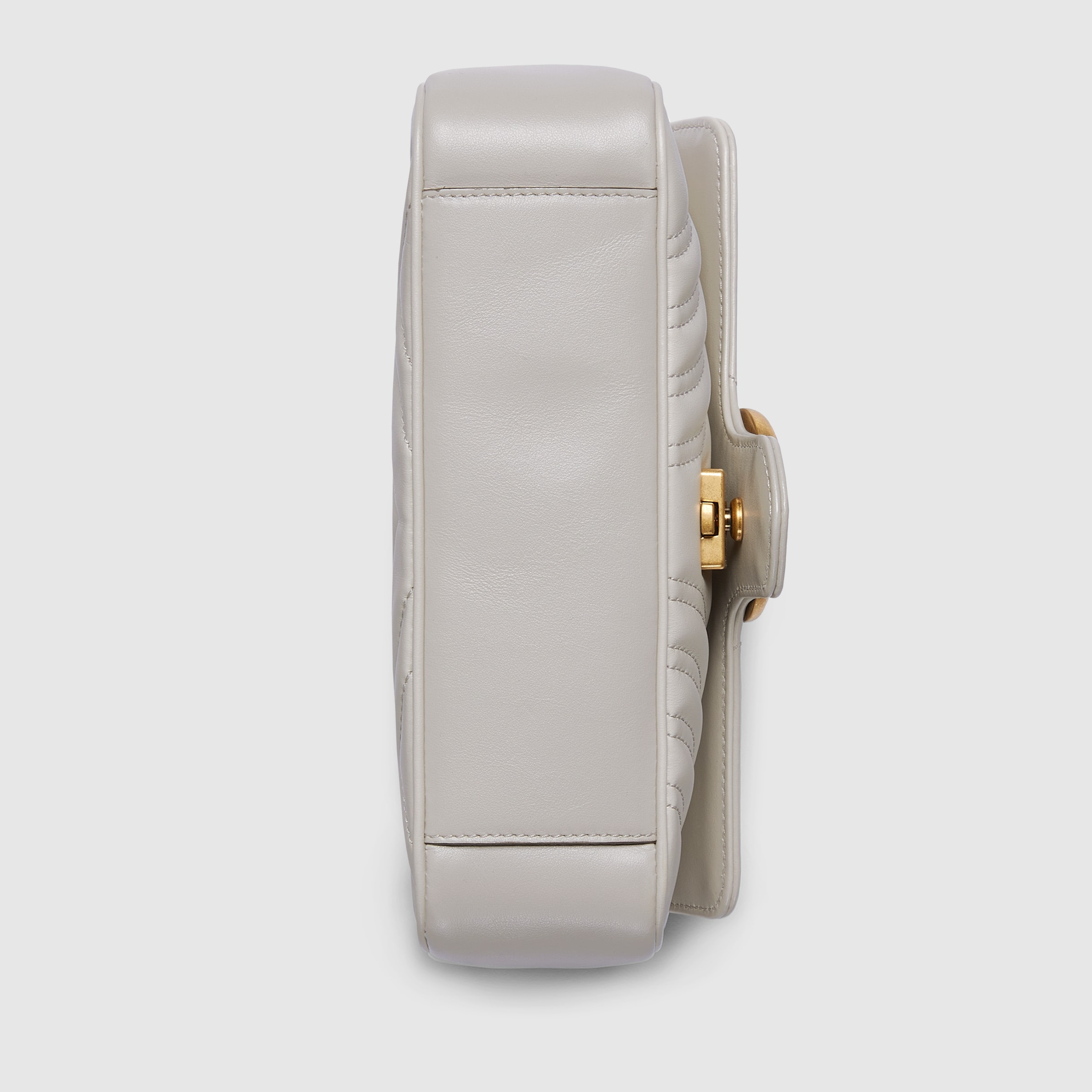 GG Marmont matelassé mini bag - 9