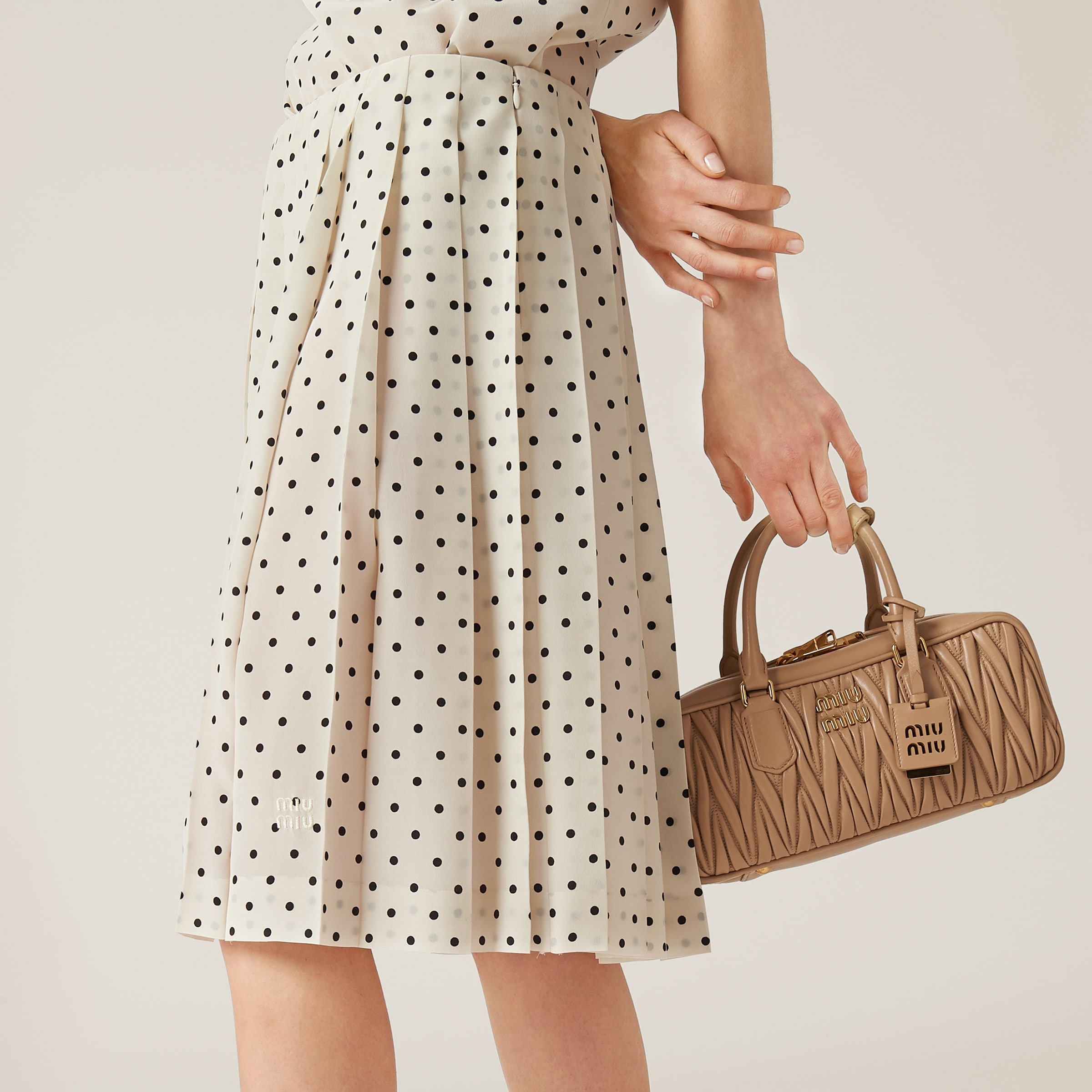 Polka-dot crepe de chine skirt - 4