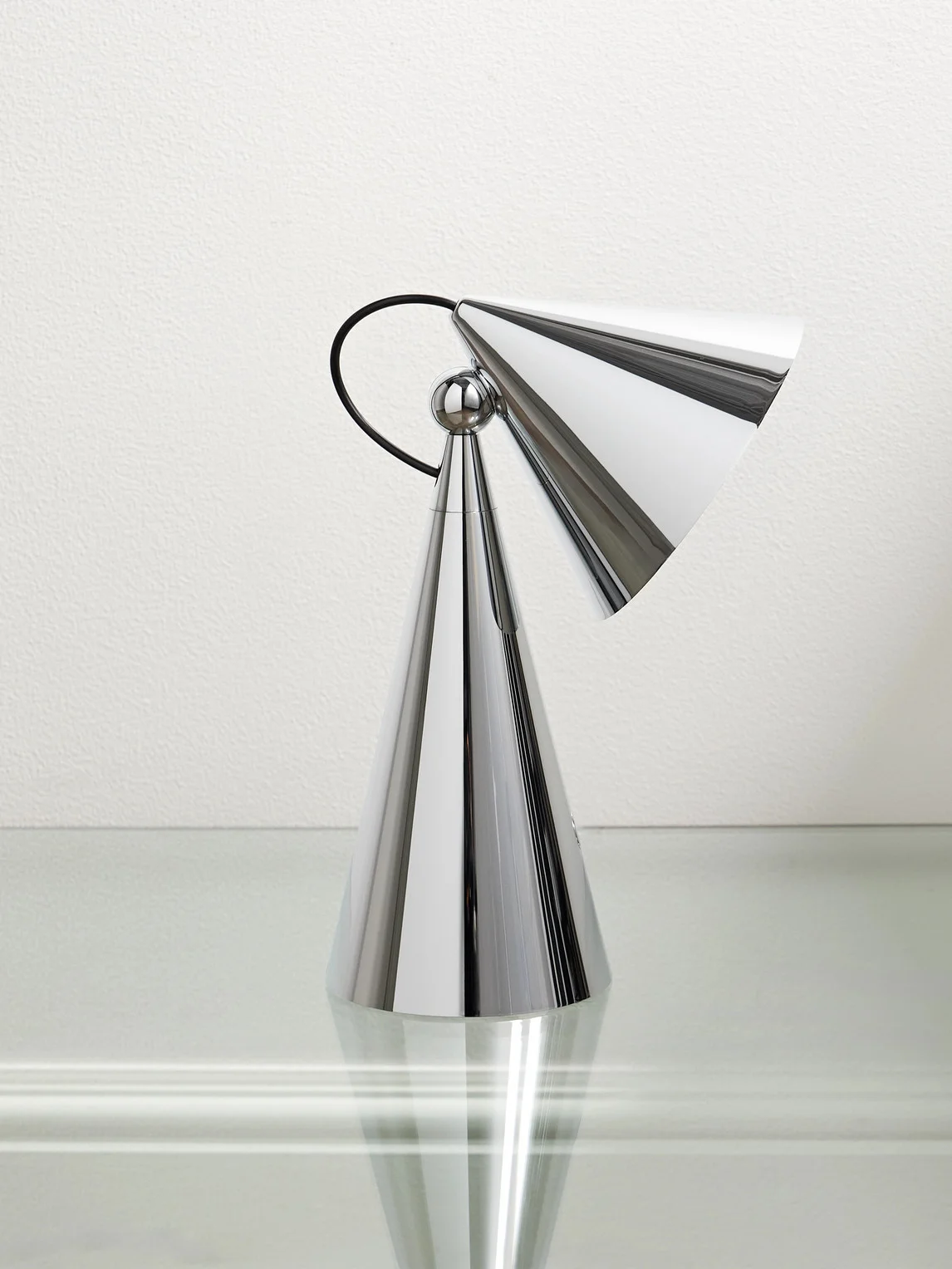 Pose Portable Silver-Tone LED Lamp - 1
