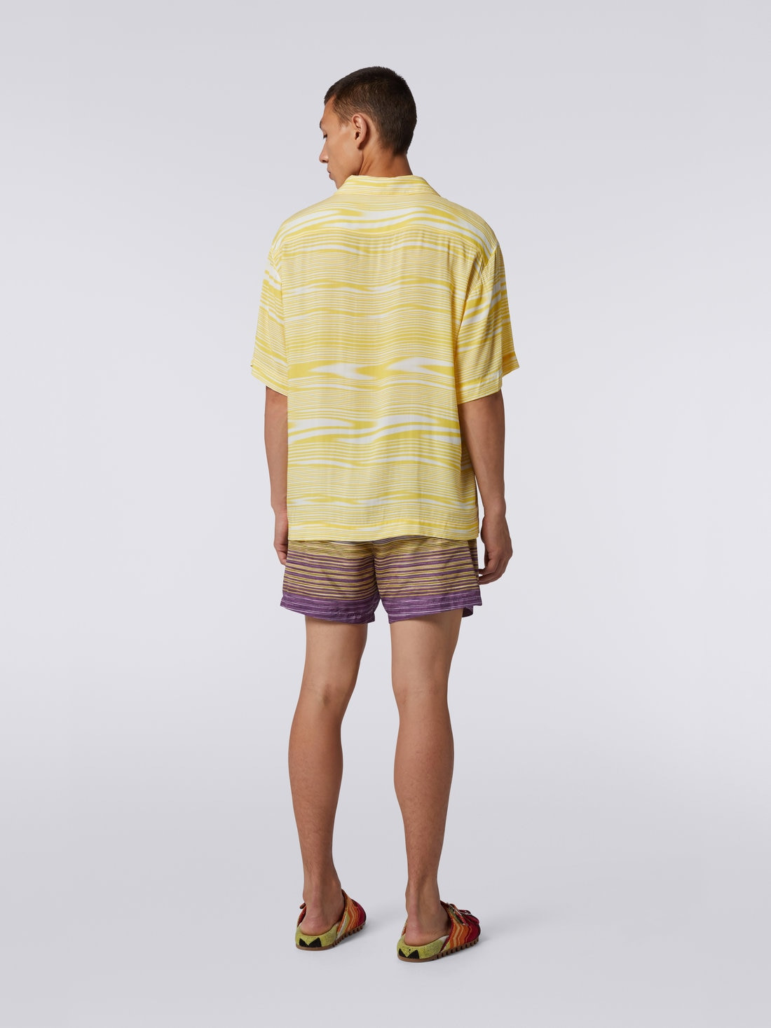 Short-sleeved viscose bowling shirt - 4