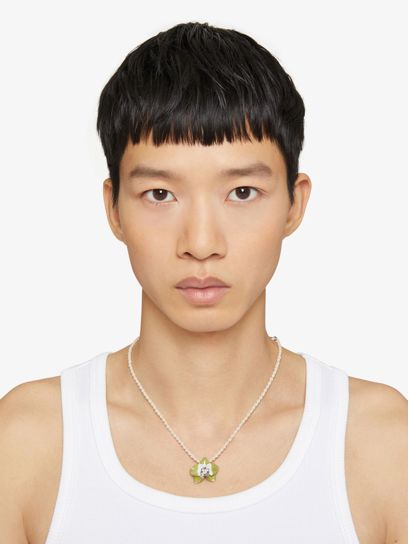 FLOWER NECKLACE IN METAL, ENAMEL, CRYSTAL AND MACRAME 3