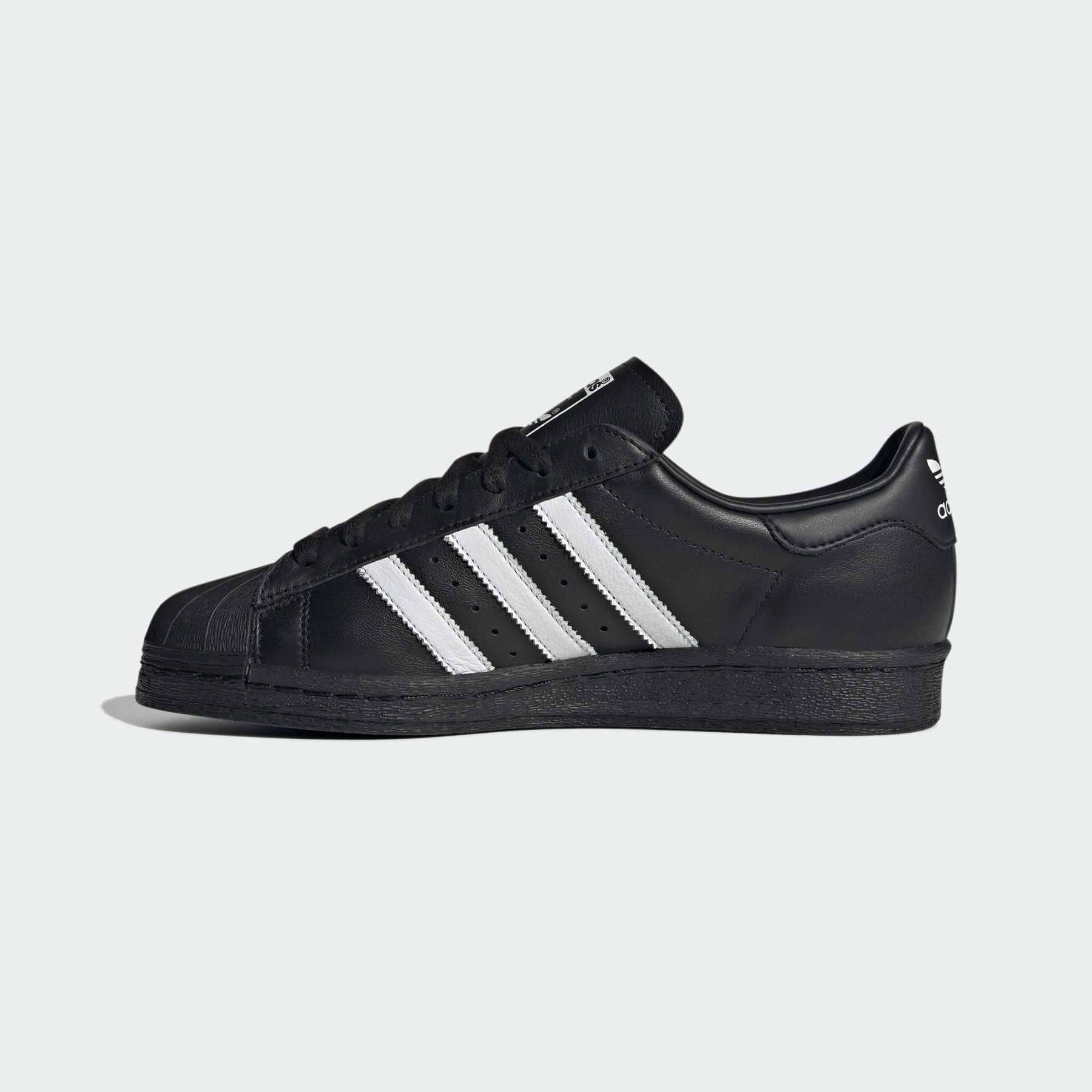 Superstar 82 Shoes - 2
