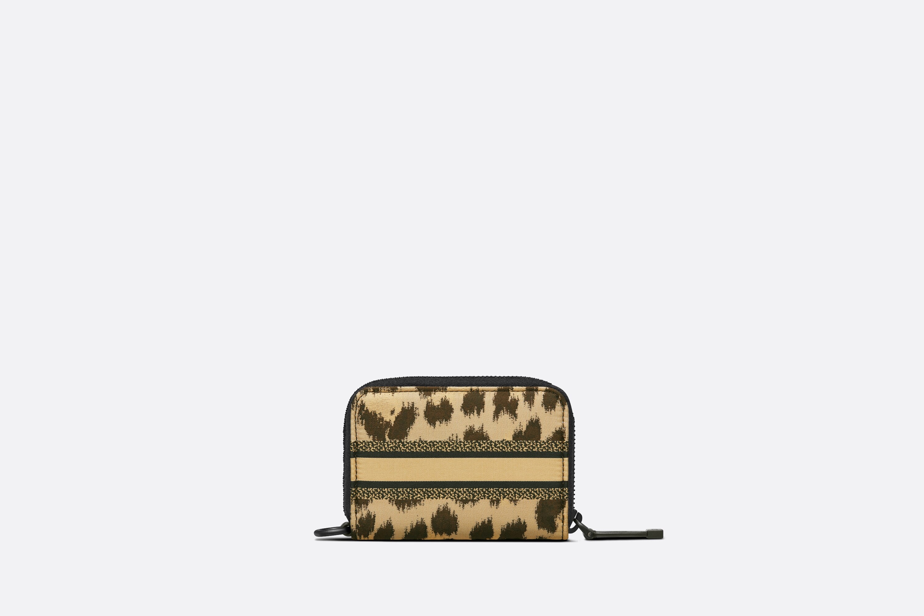 DiorTravel Detachable Card Holder - 4