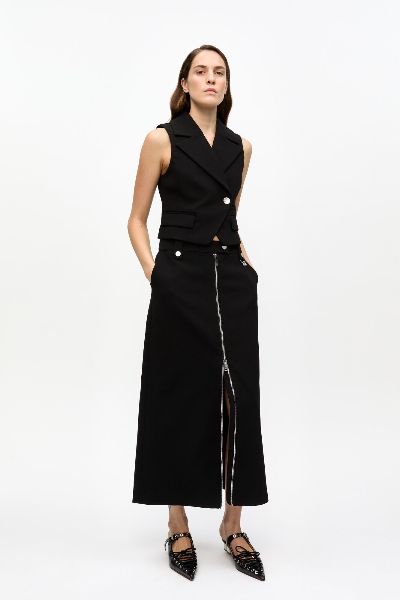 BLACK BONDED CREPE SKIRT - 2
