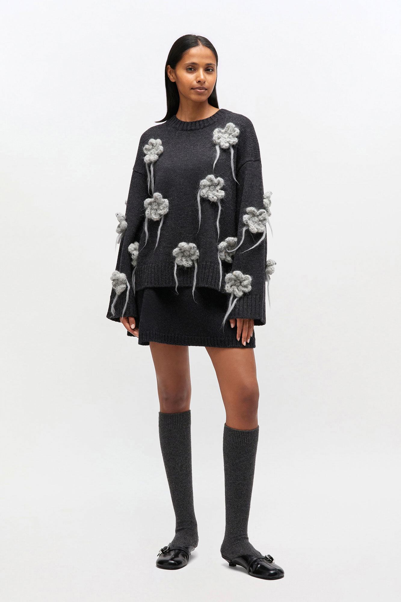 DARK GREY FLOWER CROCHET SWEATER - 3