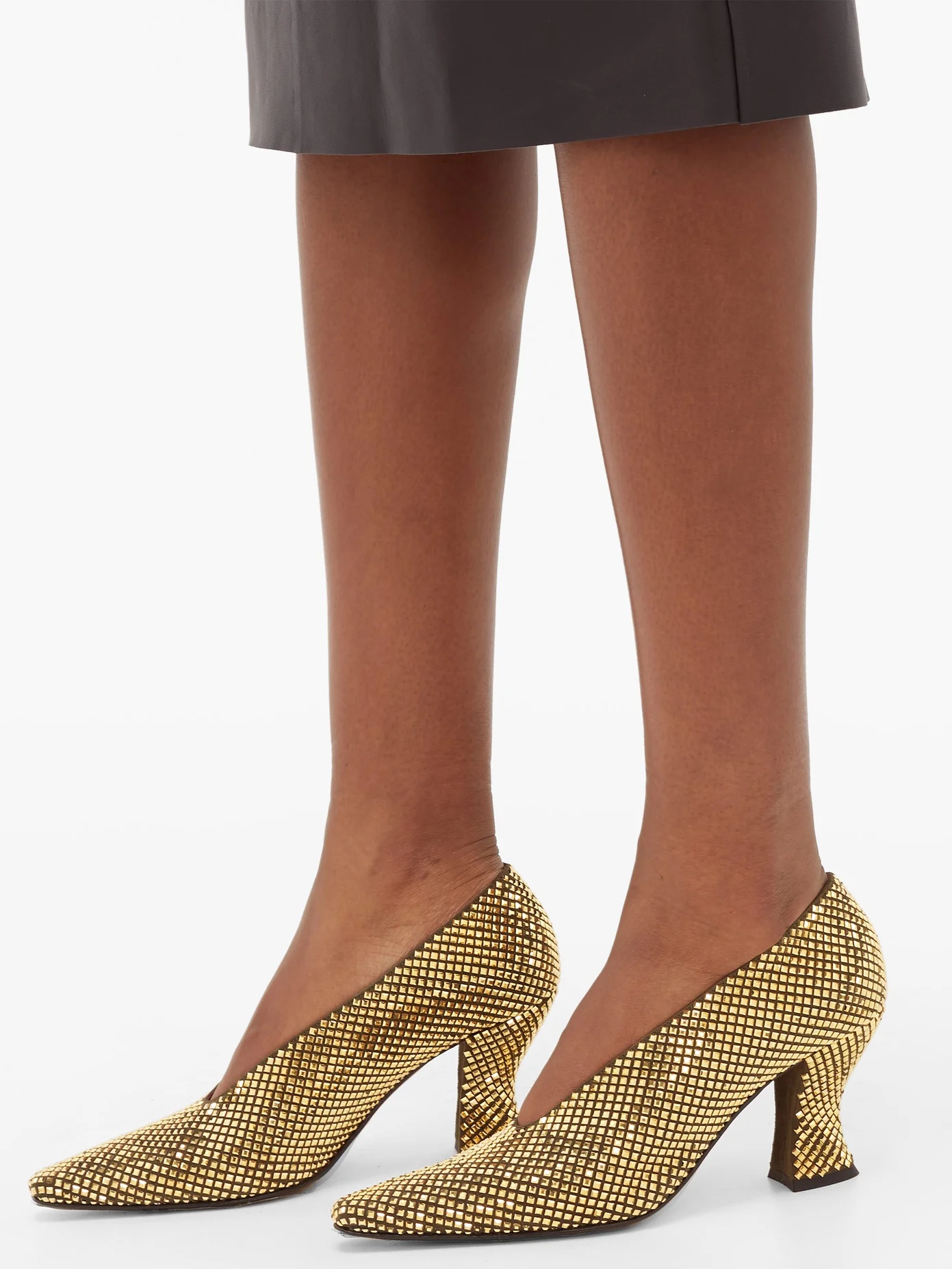 Almond crystal-embellished suede pumps - 3