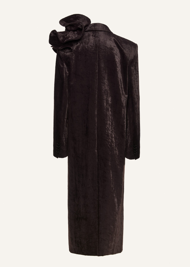 Double-breasted flower brooch coat in brown velvet 2