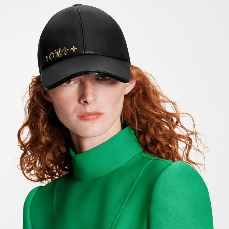 Louis Vuitton 5 Flowers Cap outlook