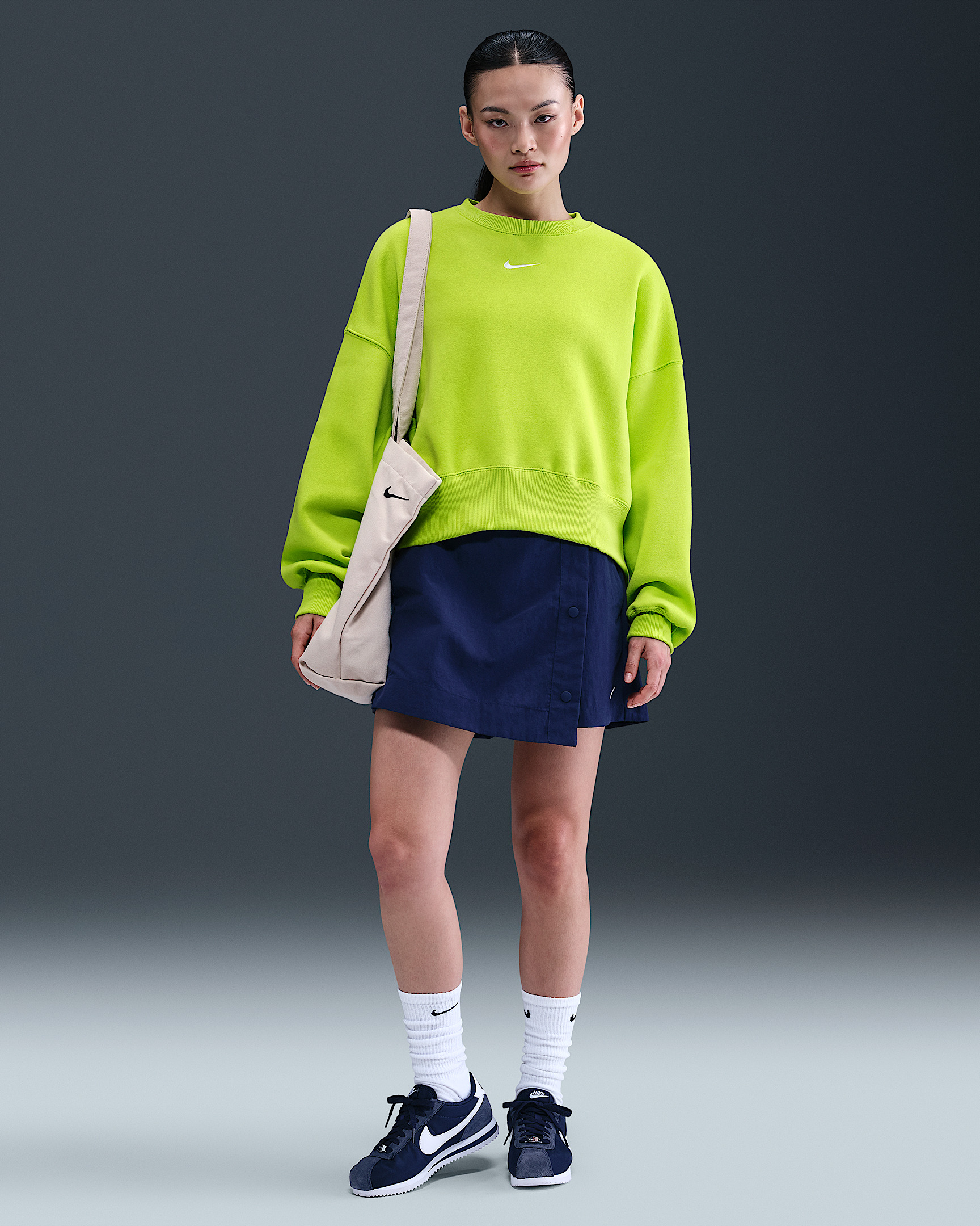 Nike Sportswear Phoenix Fleece Women's Over-Oversized Crew-Neck Sweatshirt - 4