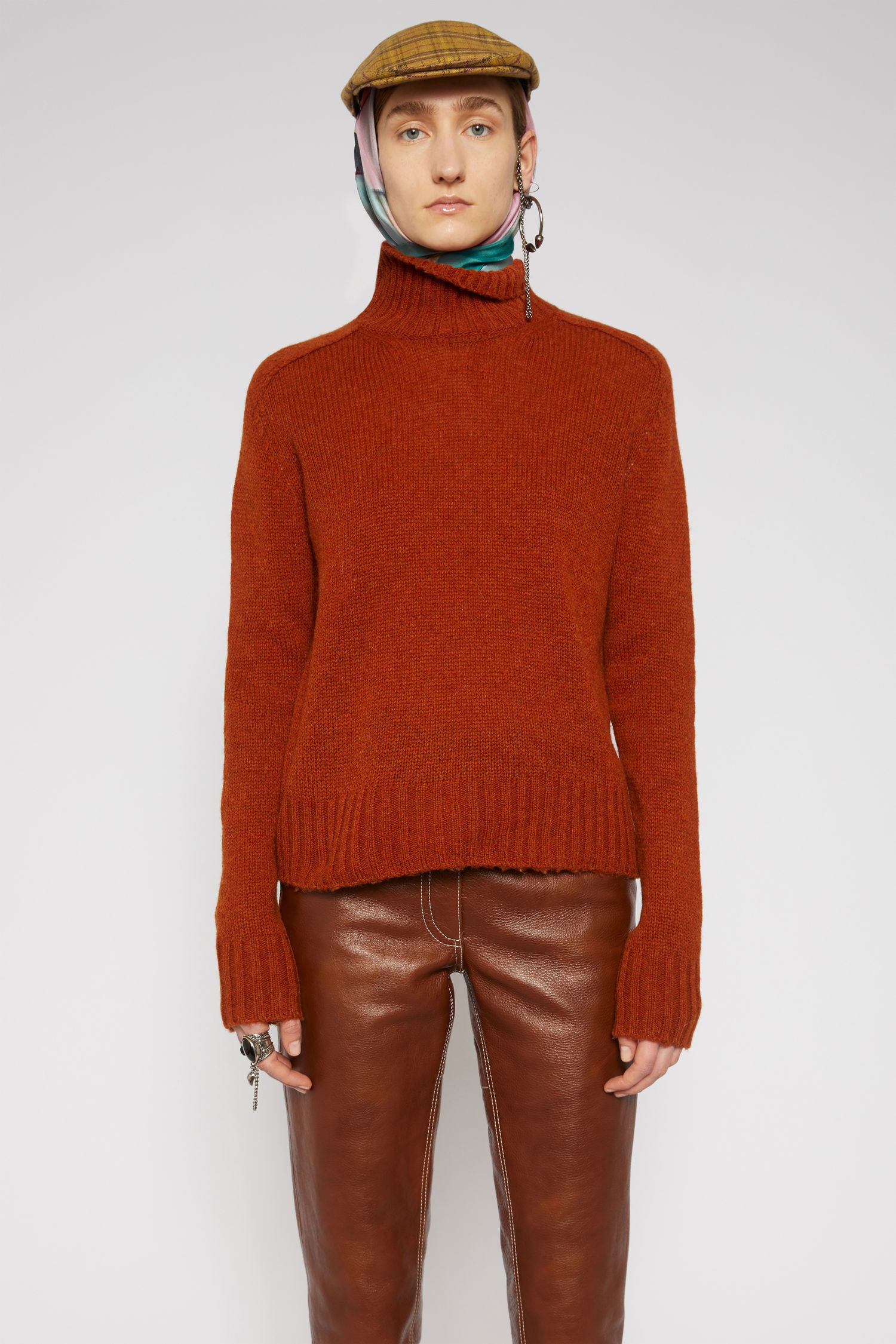 High-neck sweater rust orange - 2