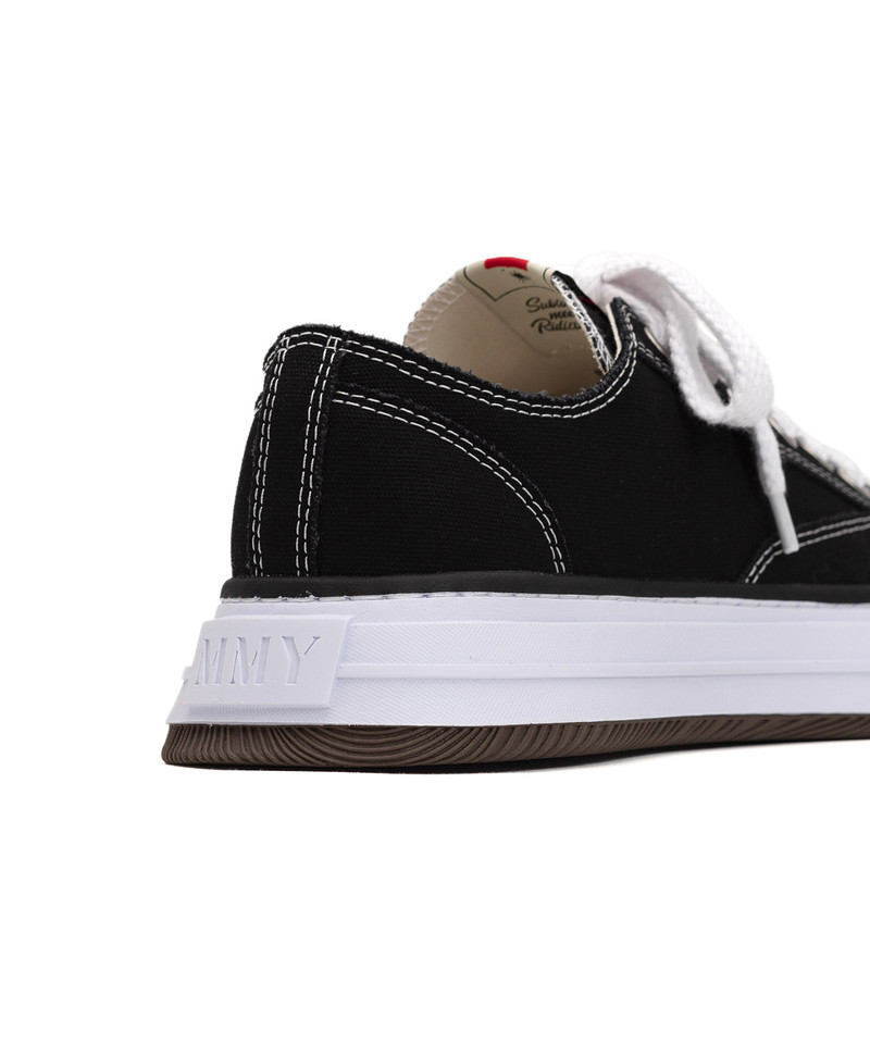 "YUCCA" OG Sole Canvas Low-top Sneaker 17