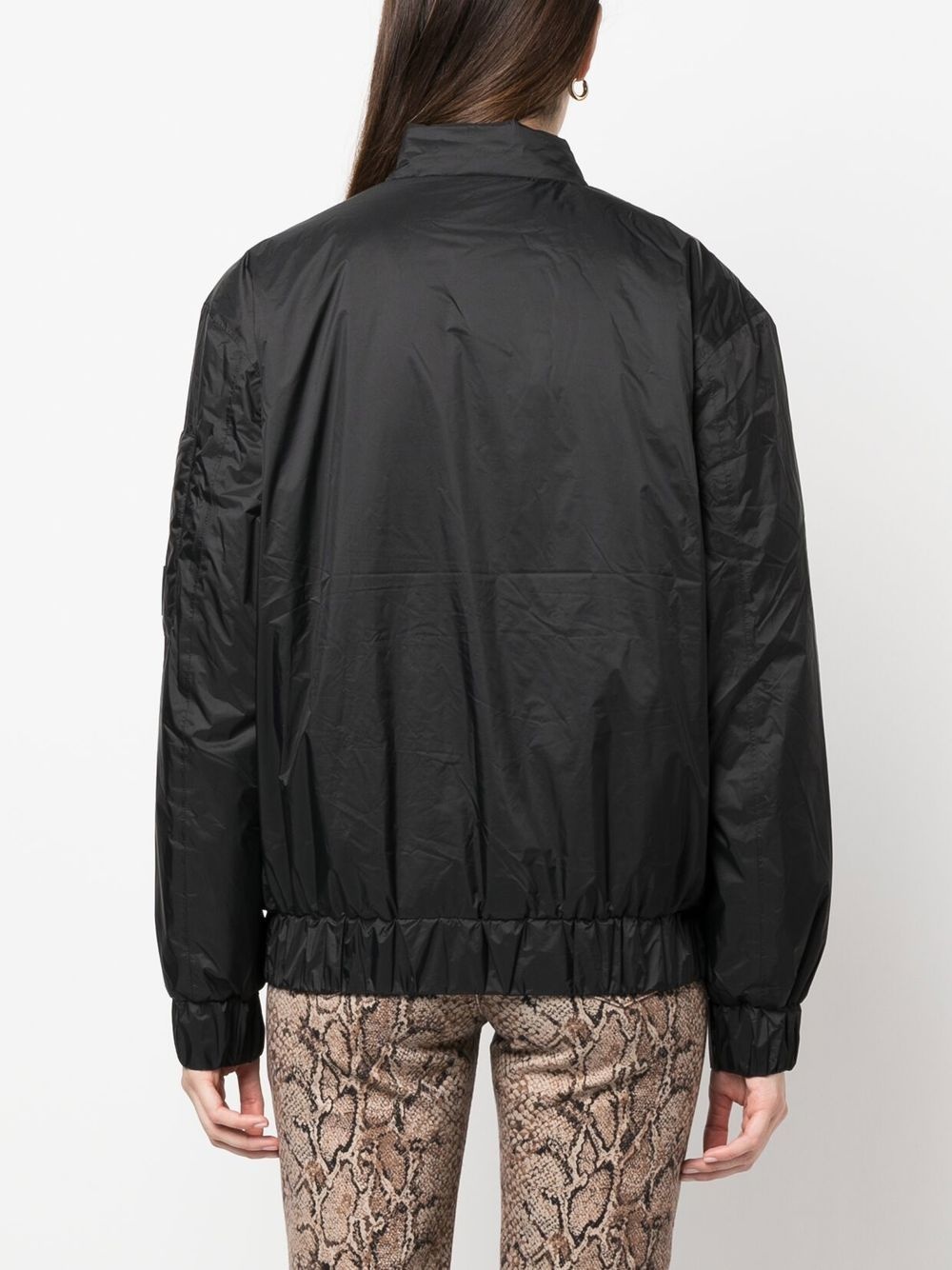 flap-pockets puffer jacket - 4