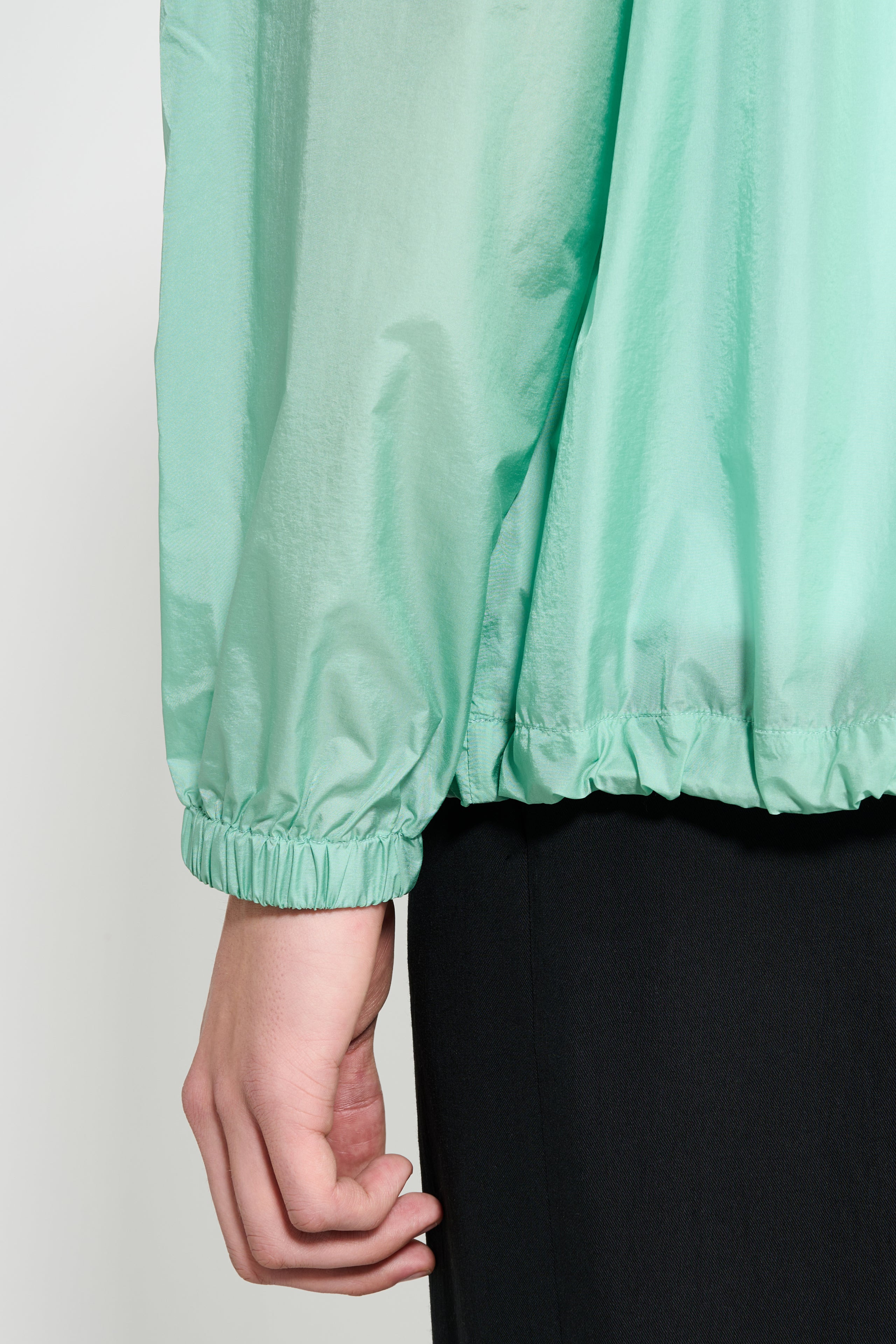 AURALEE LIGHT SHEER NYLON HALF ZIP P/O JADE GREEN - 6