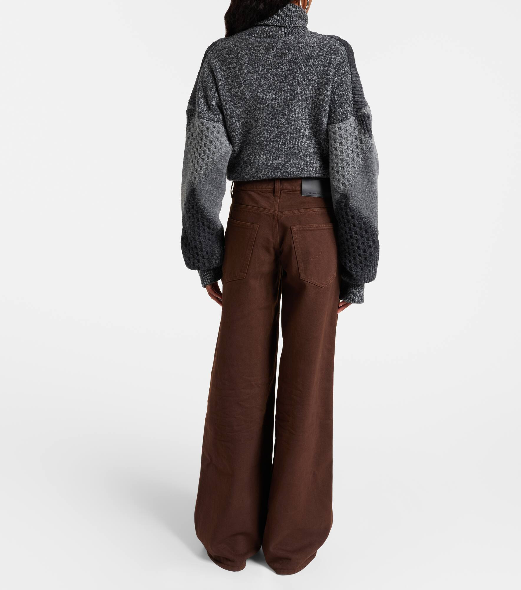 Low-rise wide-leg jeans - 3