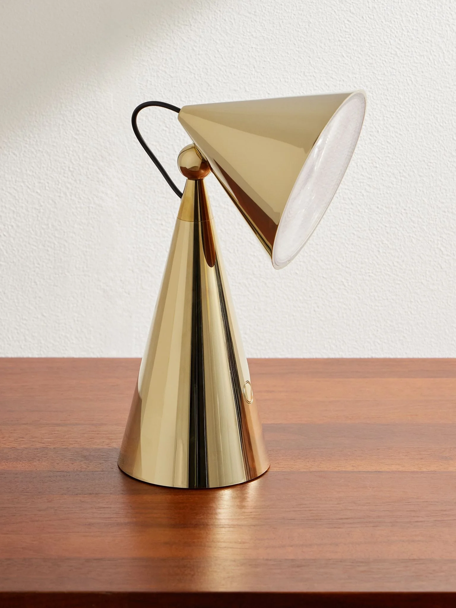 Pose Portable Gold-Tone Lamp Gold - 1