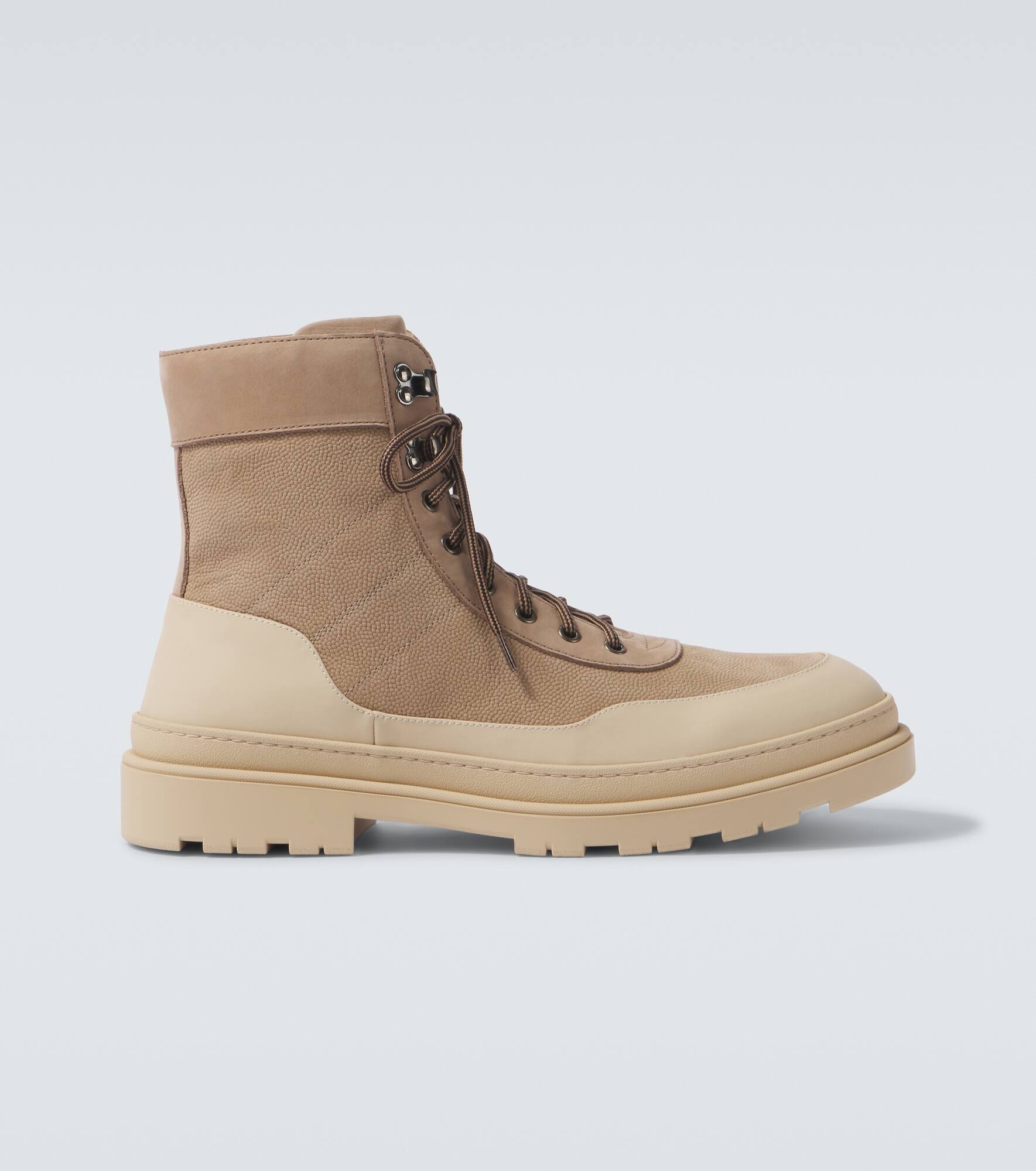 Leather hiking boots - 1